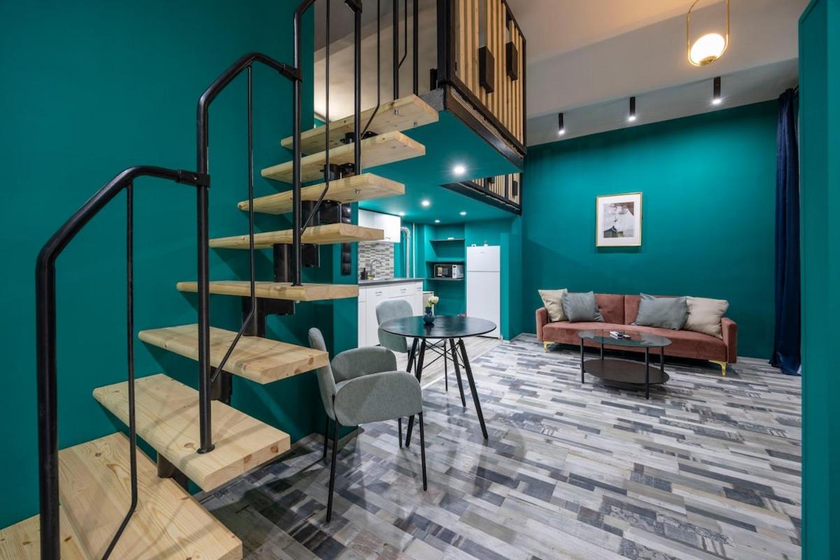 Modern studio in Budapest view 2