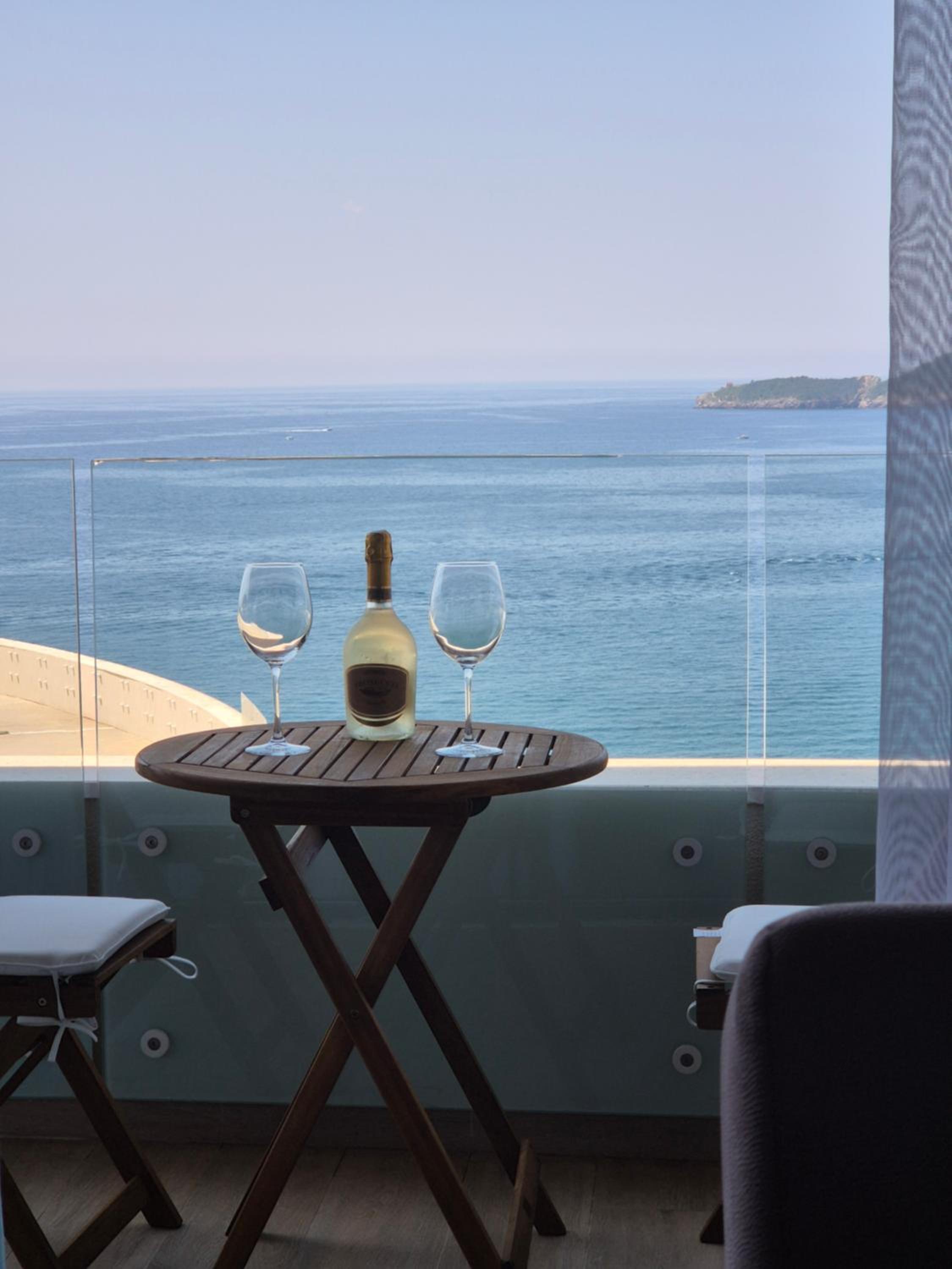 Rafailovici Beachfront Apartment