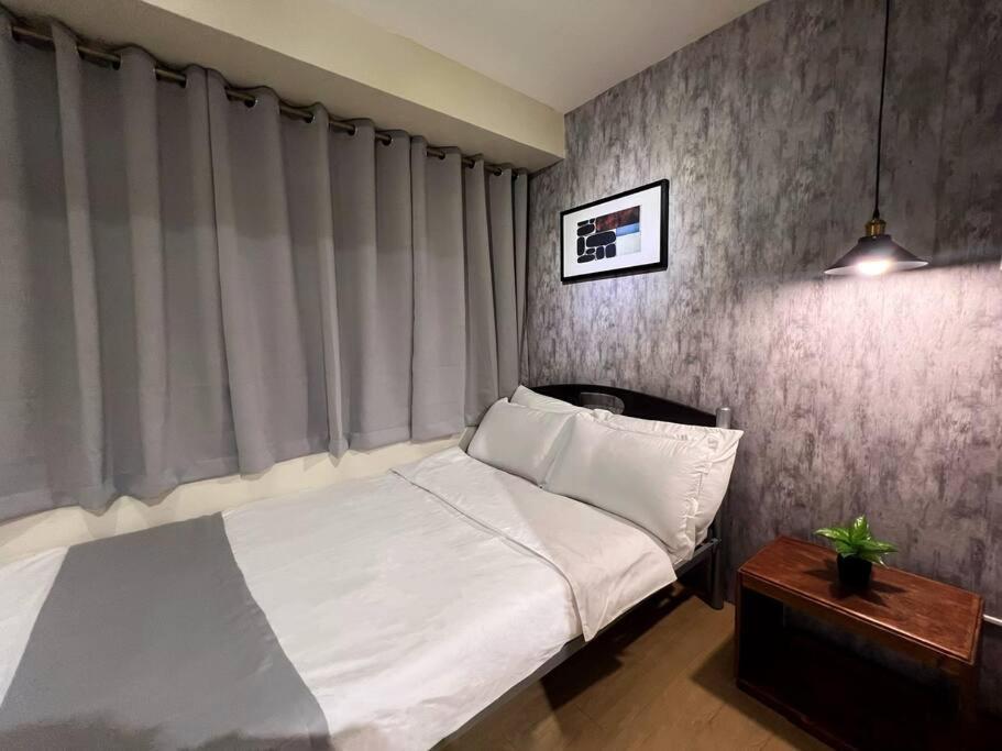 1BR Condotel Ridgewood Towers Taguig City #RW11 view 3