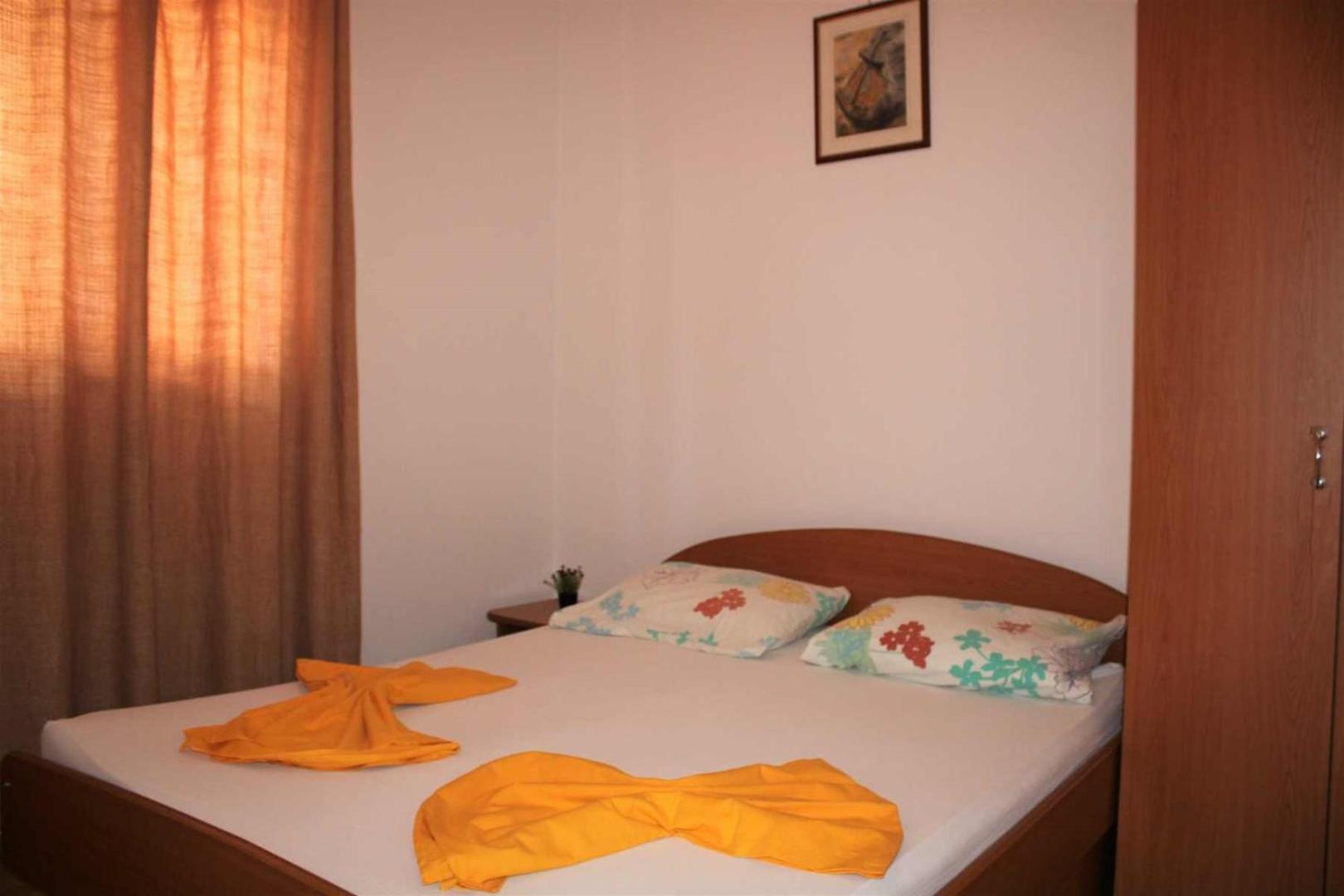 Apartments Pidi