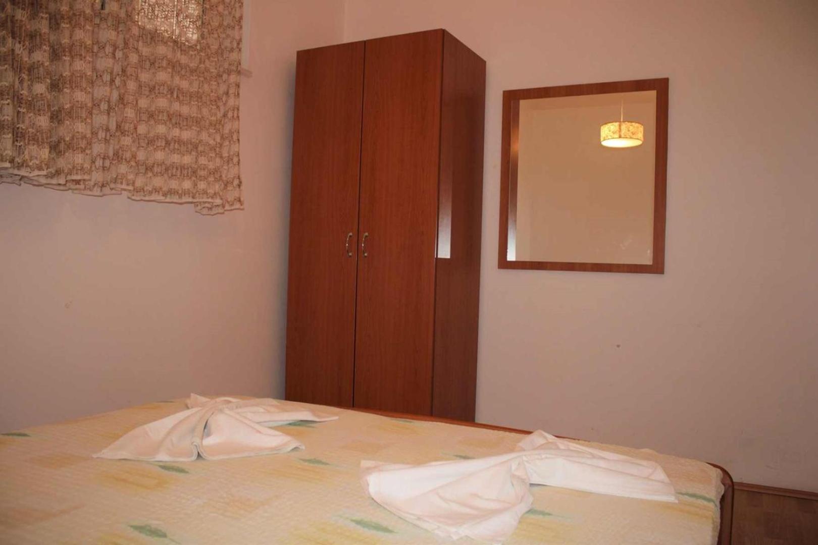 Apartments Pidi