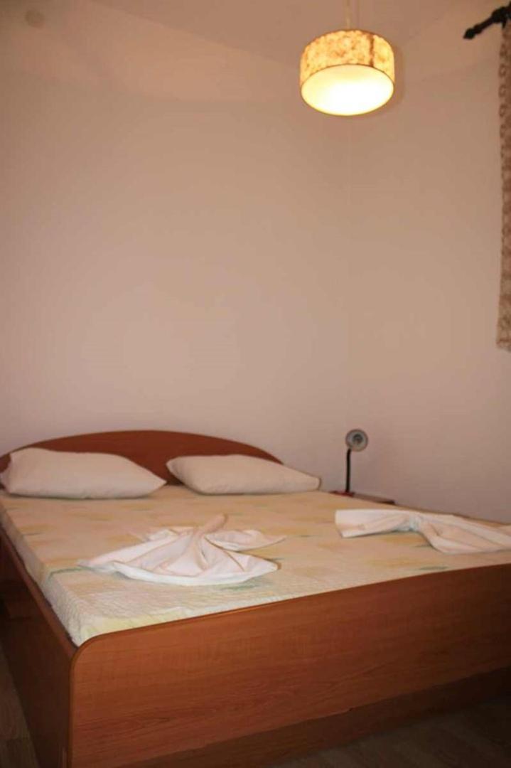 Apartments Pidi