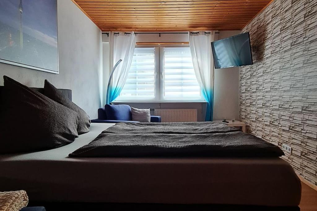 Große Wohnung in KO-Pfaffendorf nahe dem Rhein