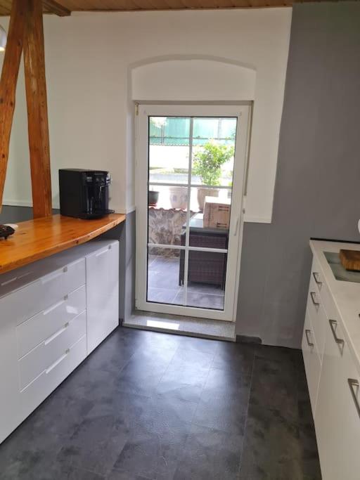 Große Wohnung in KO-Pfaffendorf nahe dem Rhein