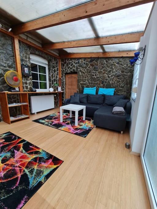 Große Wohnung in KO-Pfaffendorf nahe dem Rhein