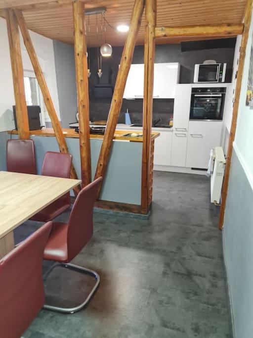 Große Wohnung in KO-Pfaffendorf nahe dem Rhein