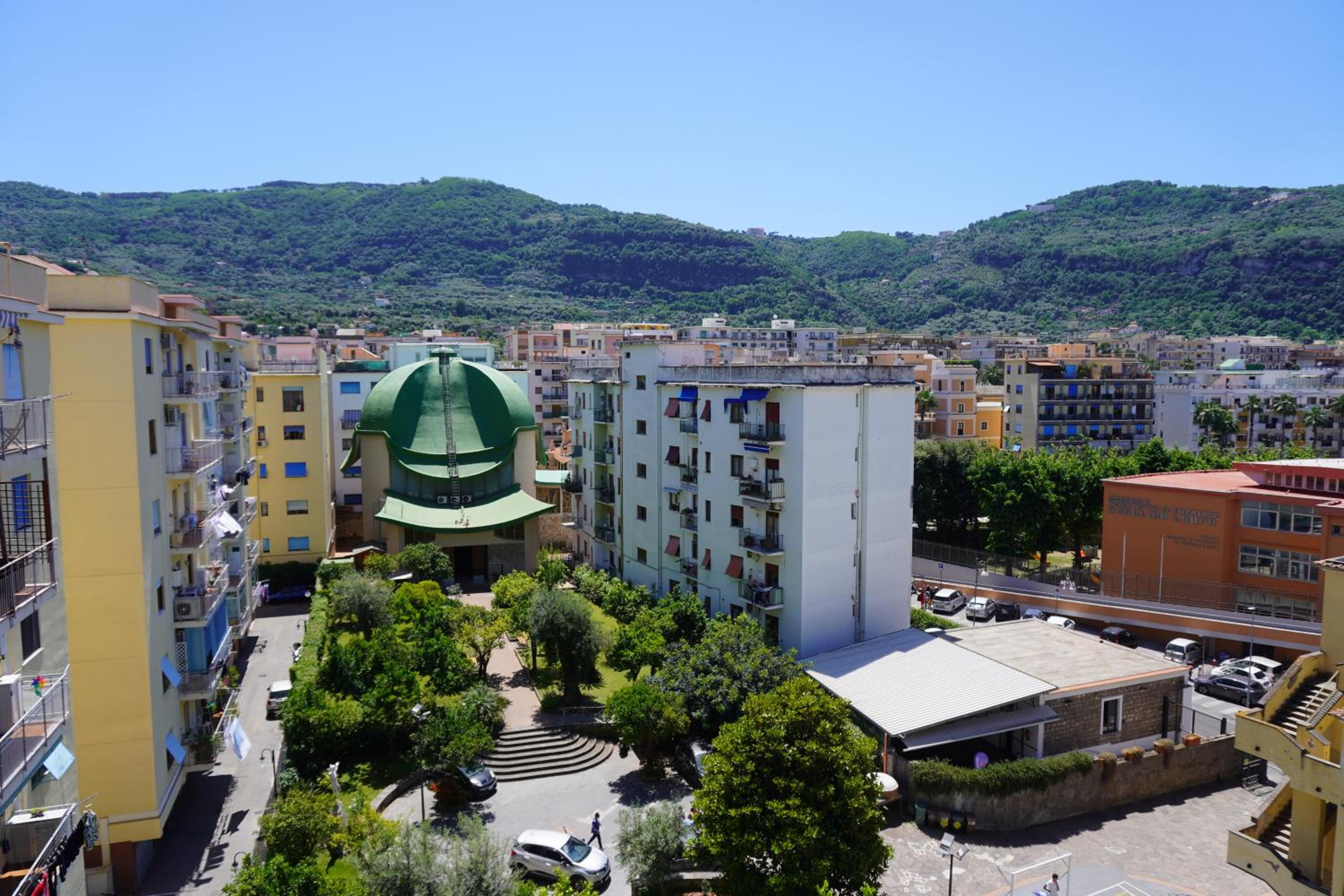 Casa Nelida, Charming Loft Sorrento center view 4