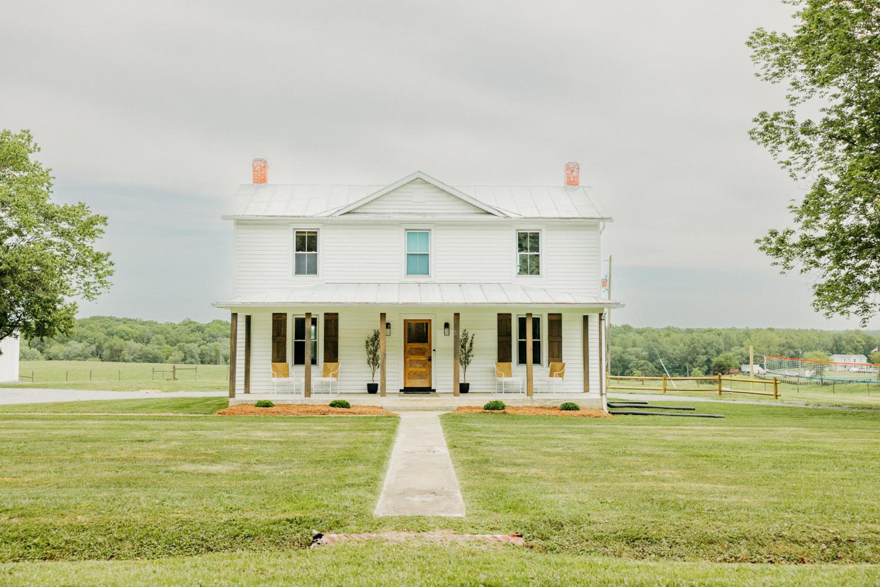 The Farmhouse At Oak Creek Farm view 5