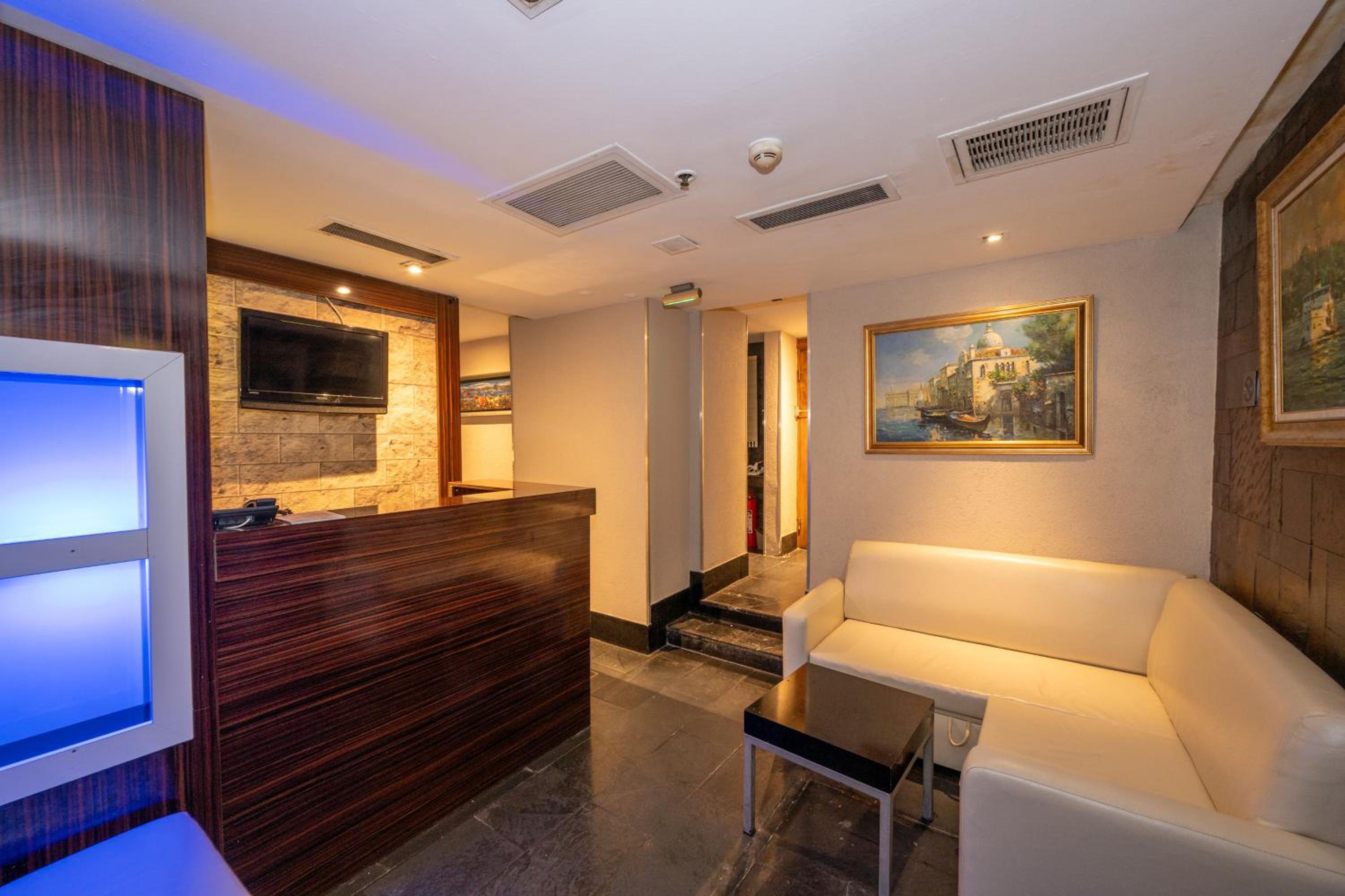 Pera Tulip Otel - Image 60