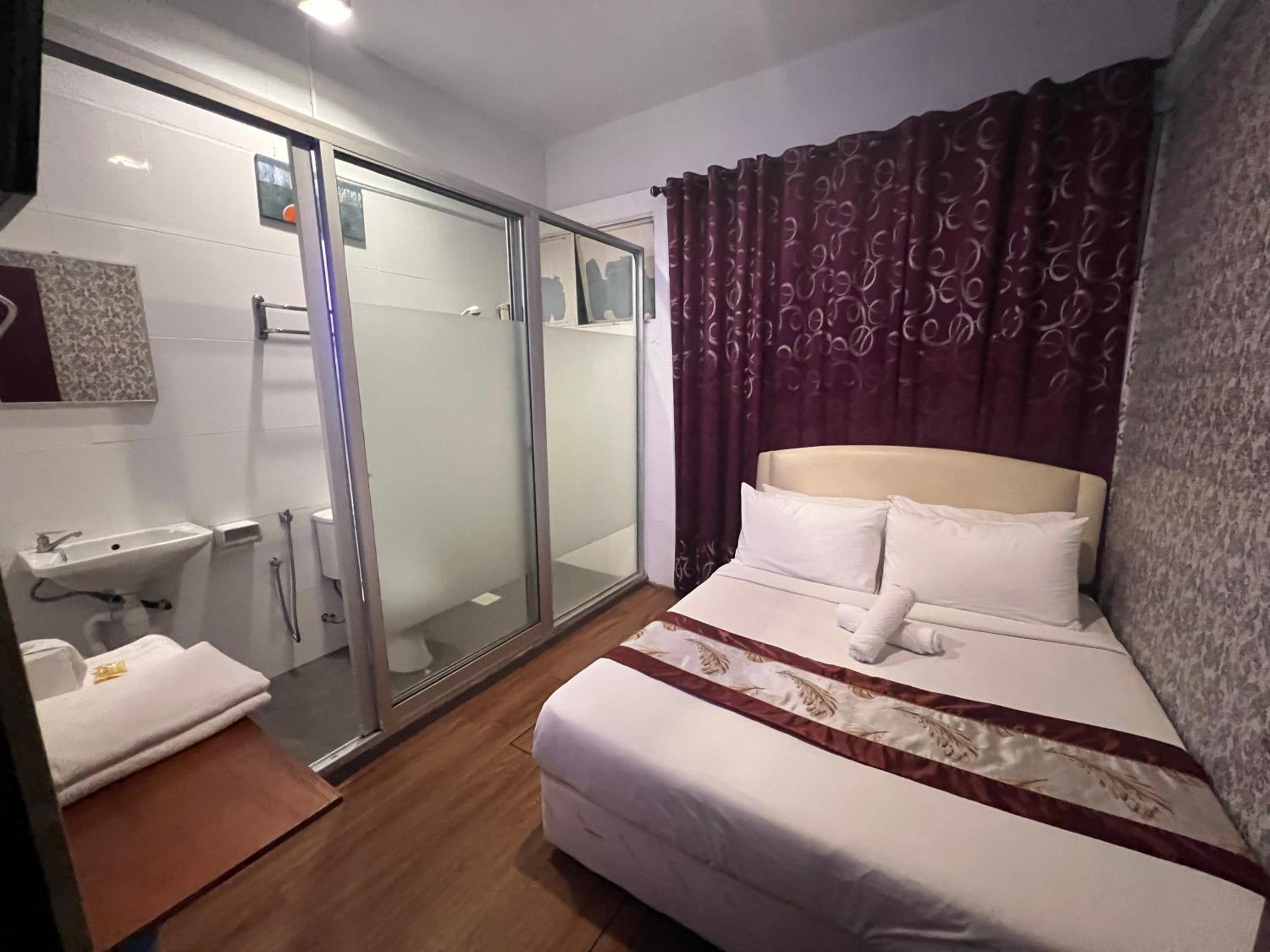 Woodpecker Lodge, Kuching
