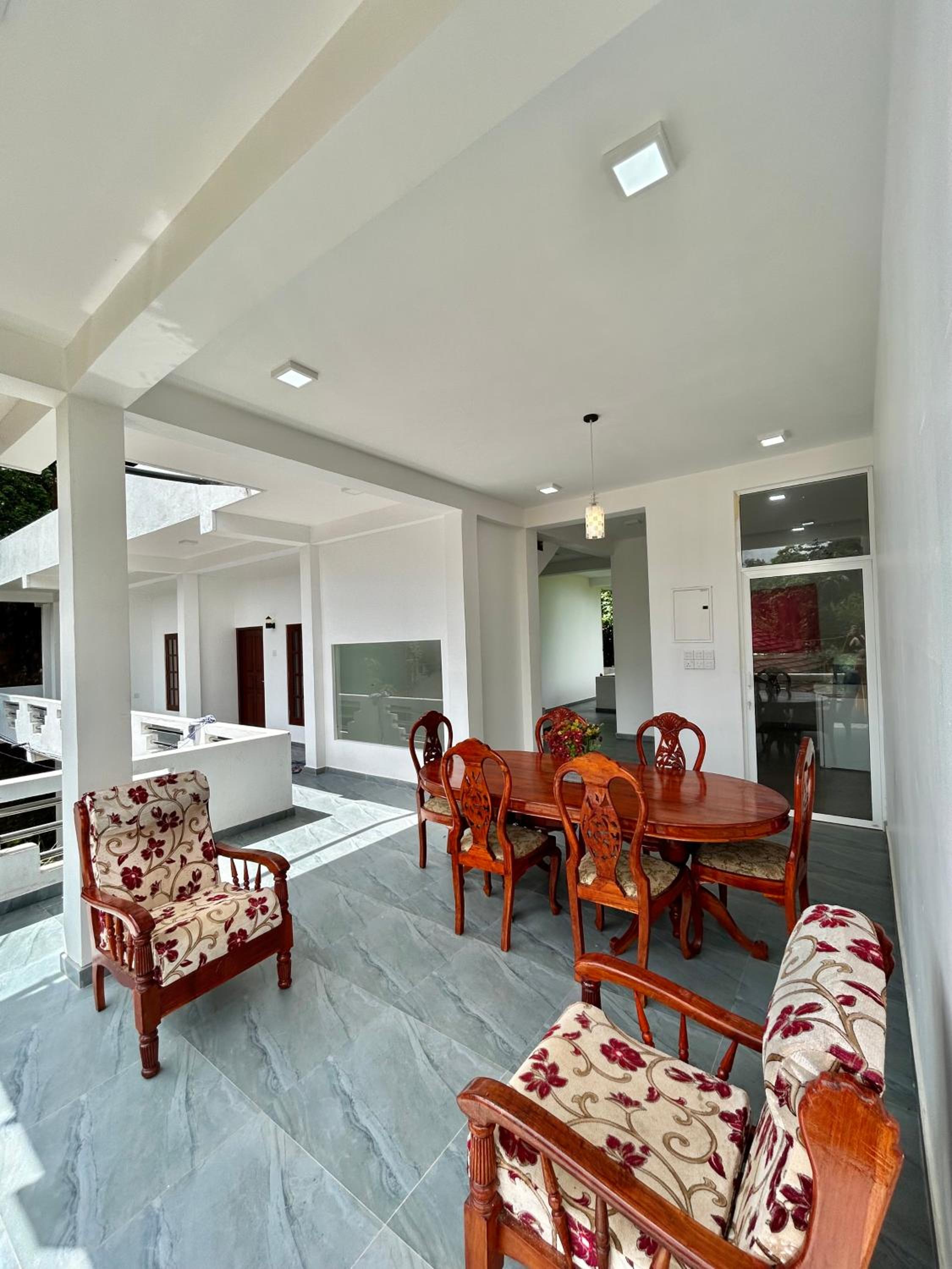 Shadow Homestay