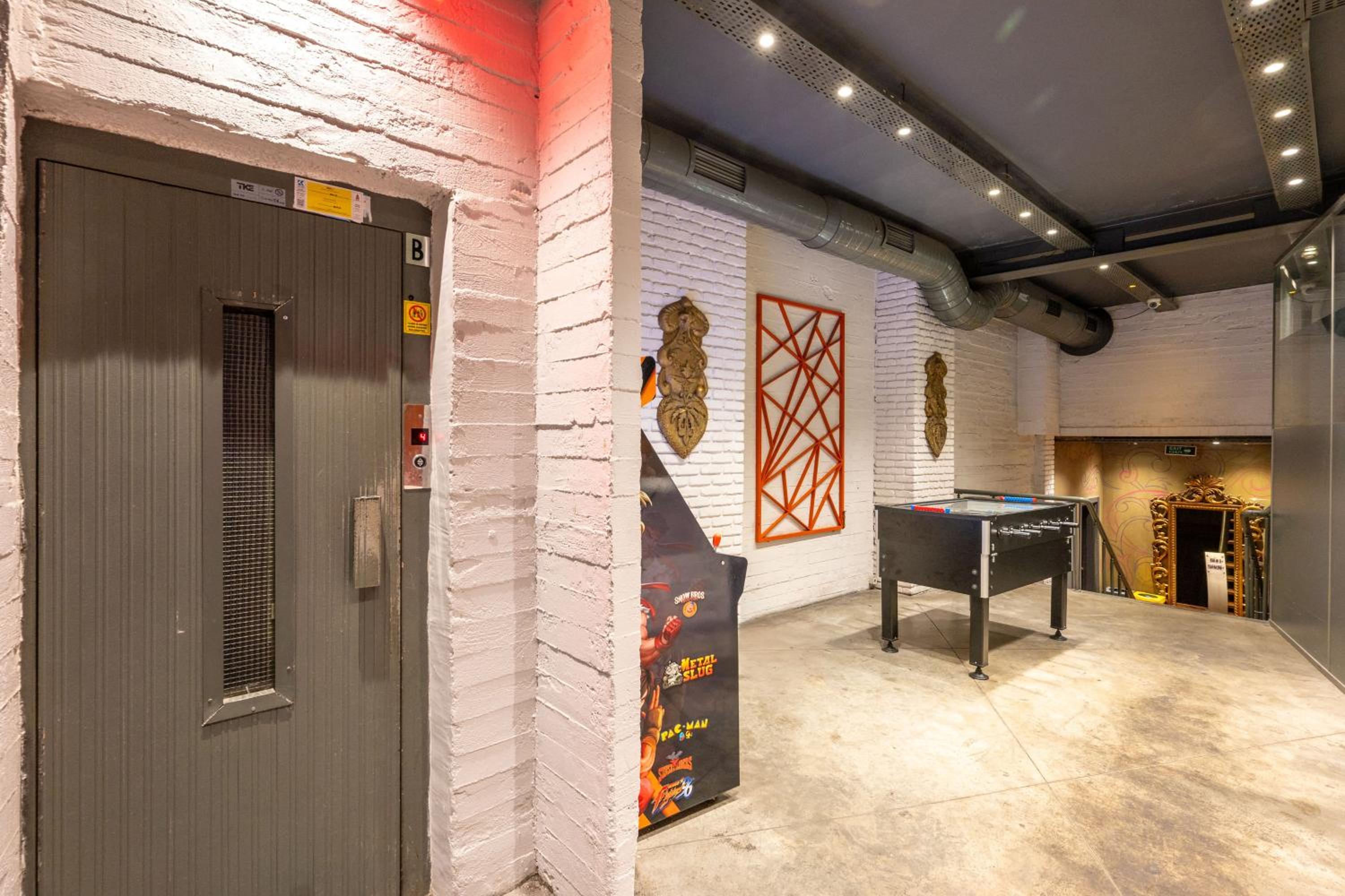 Tulip City Hotel - Image 135