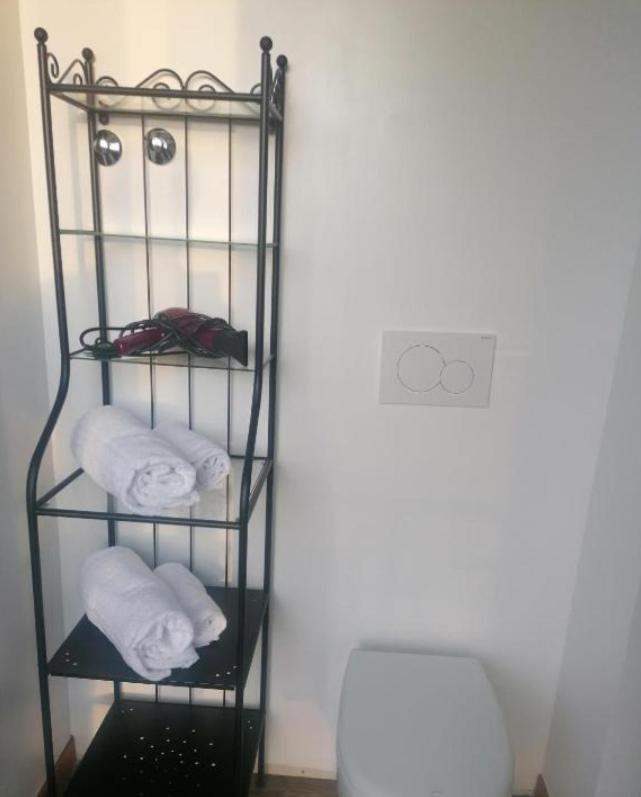 BGY Airport Guesthouse view 2