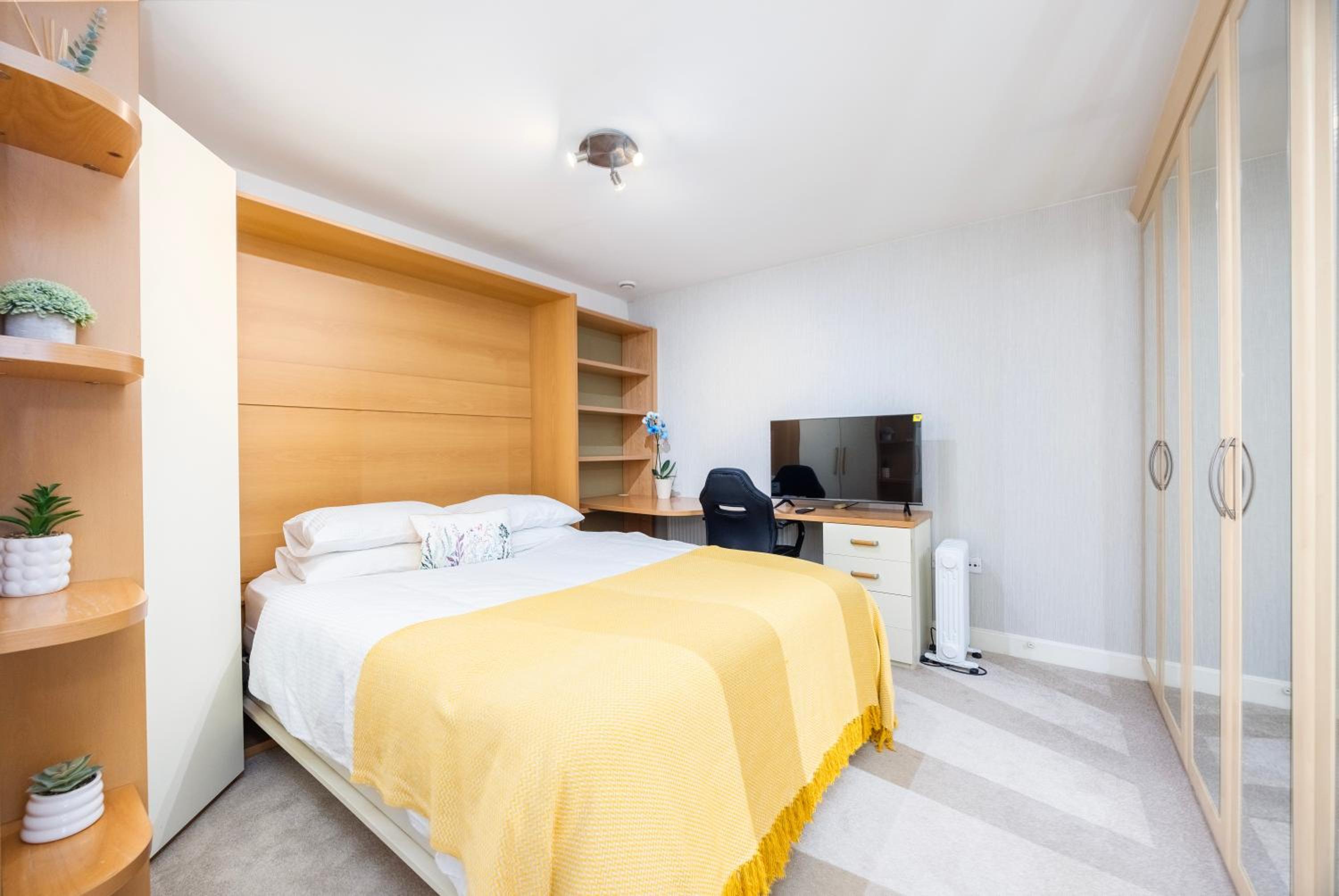 Austin David Apartments ExCeL