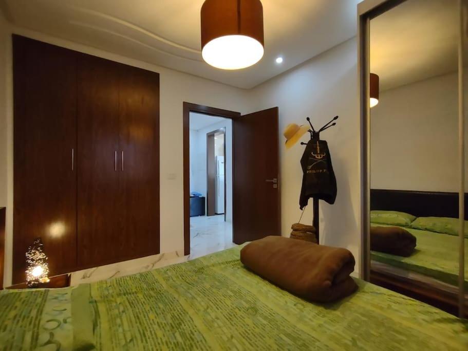 Un joli petit appartement bien placé view 4