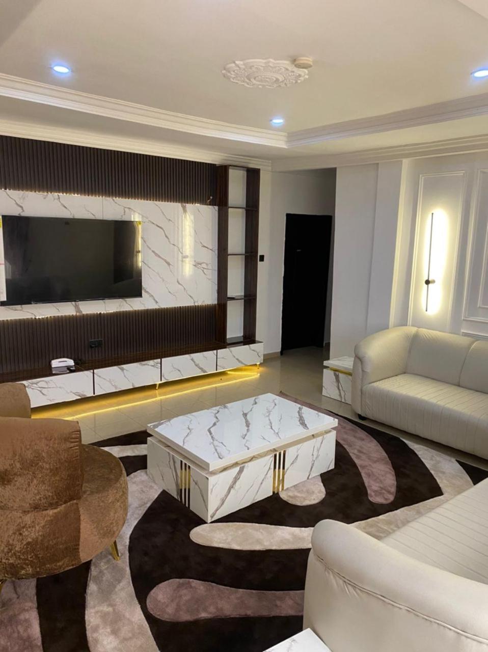 GVS Luxury Suite & Apartment view 3