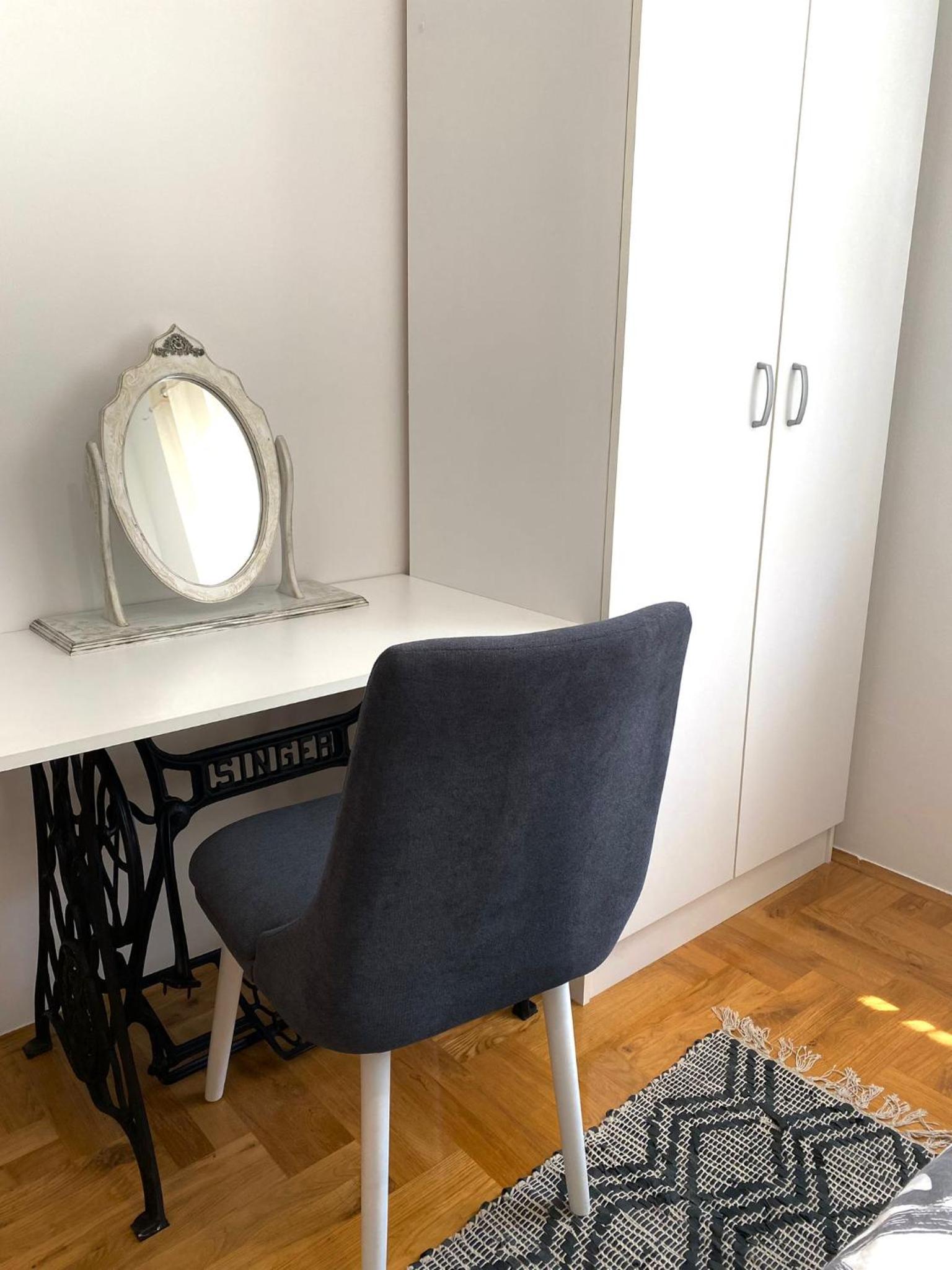 DB Apartment