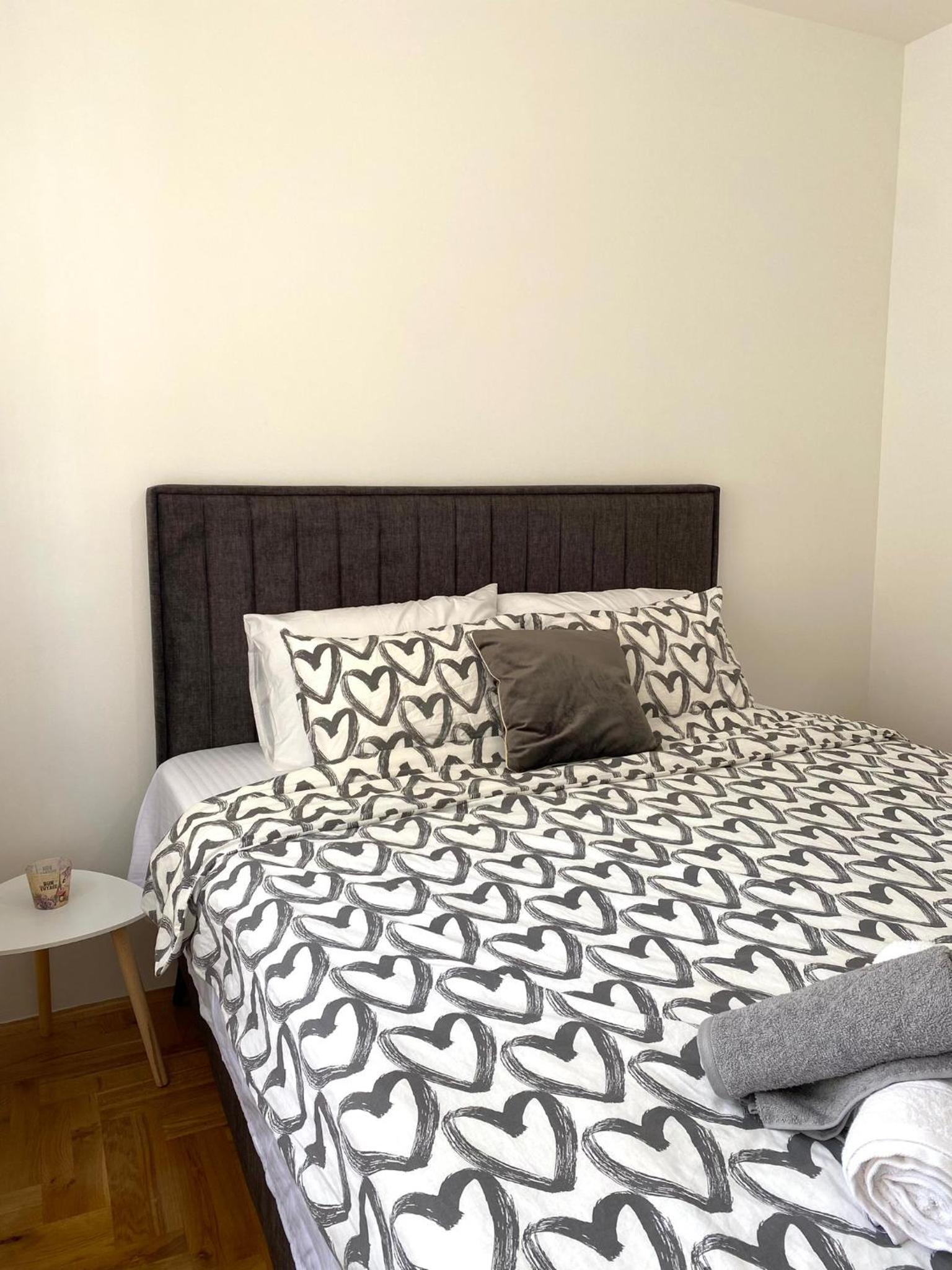 DB Apartment
