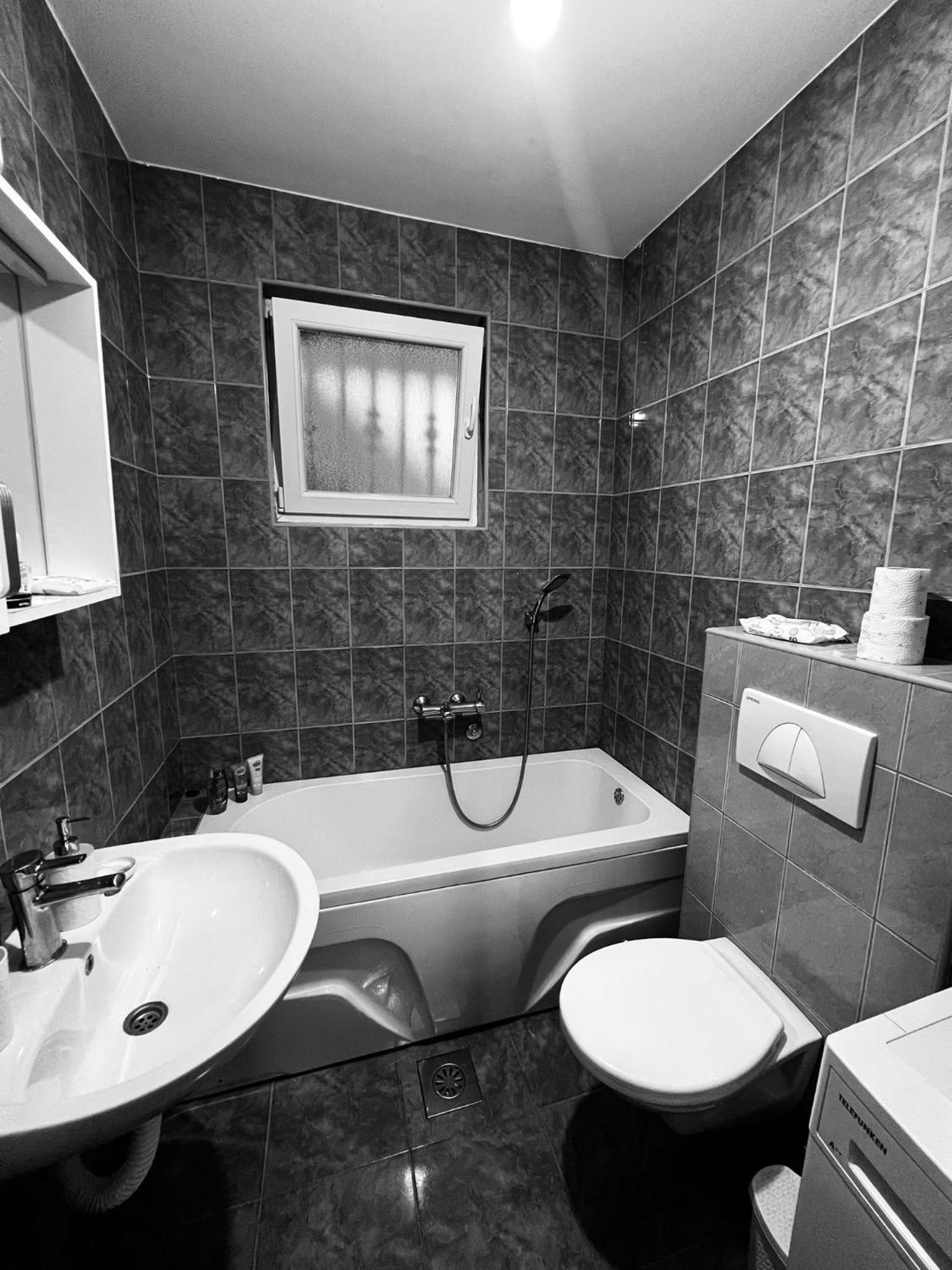 DB Apartment
