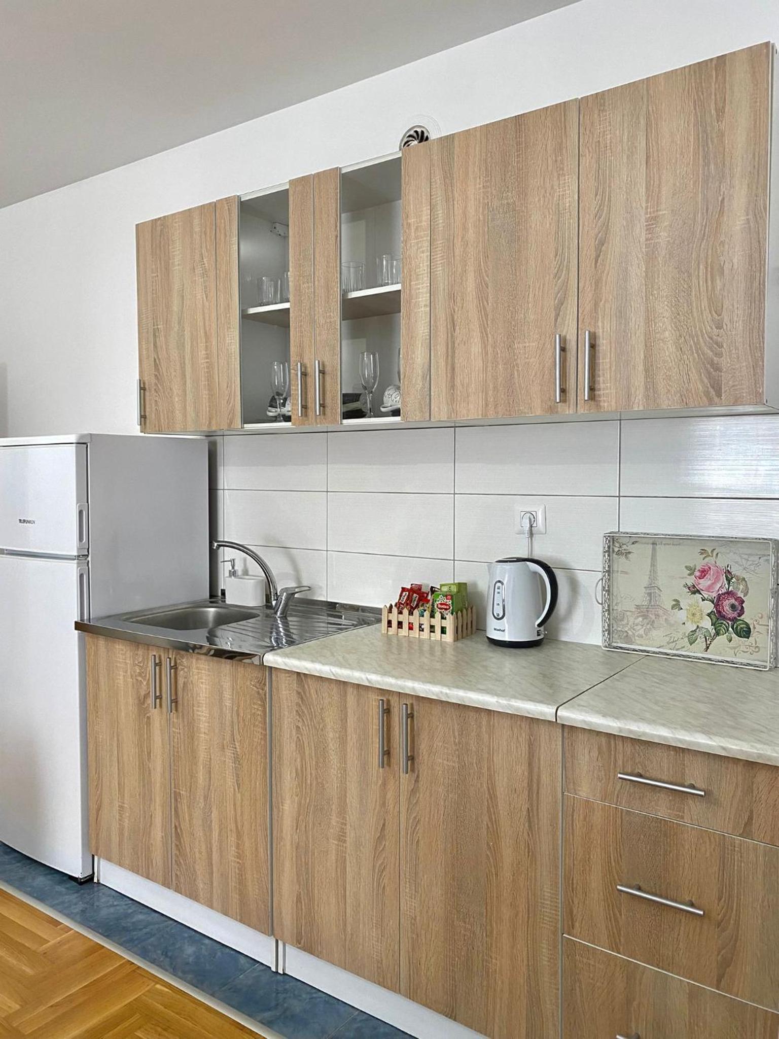 DB Apartment