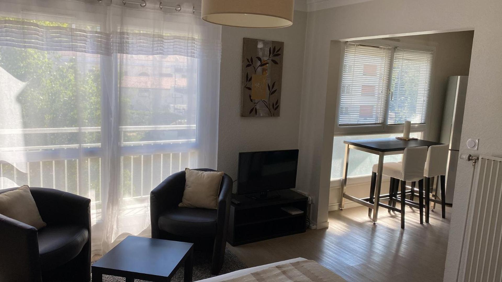 Appart' Hôtel Fauriel Saint-Etienne Parking privé balcon wifi, photo 10