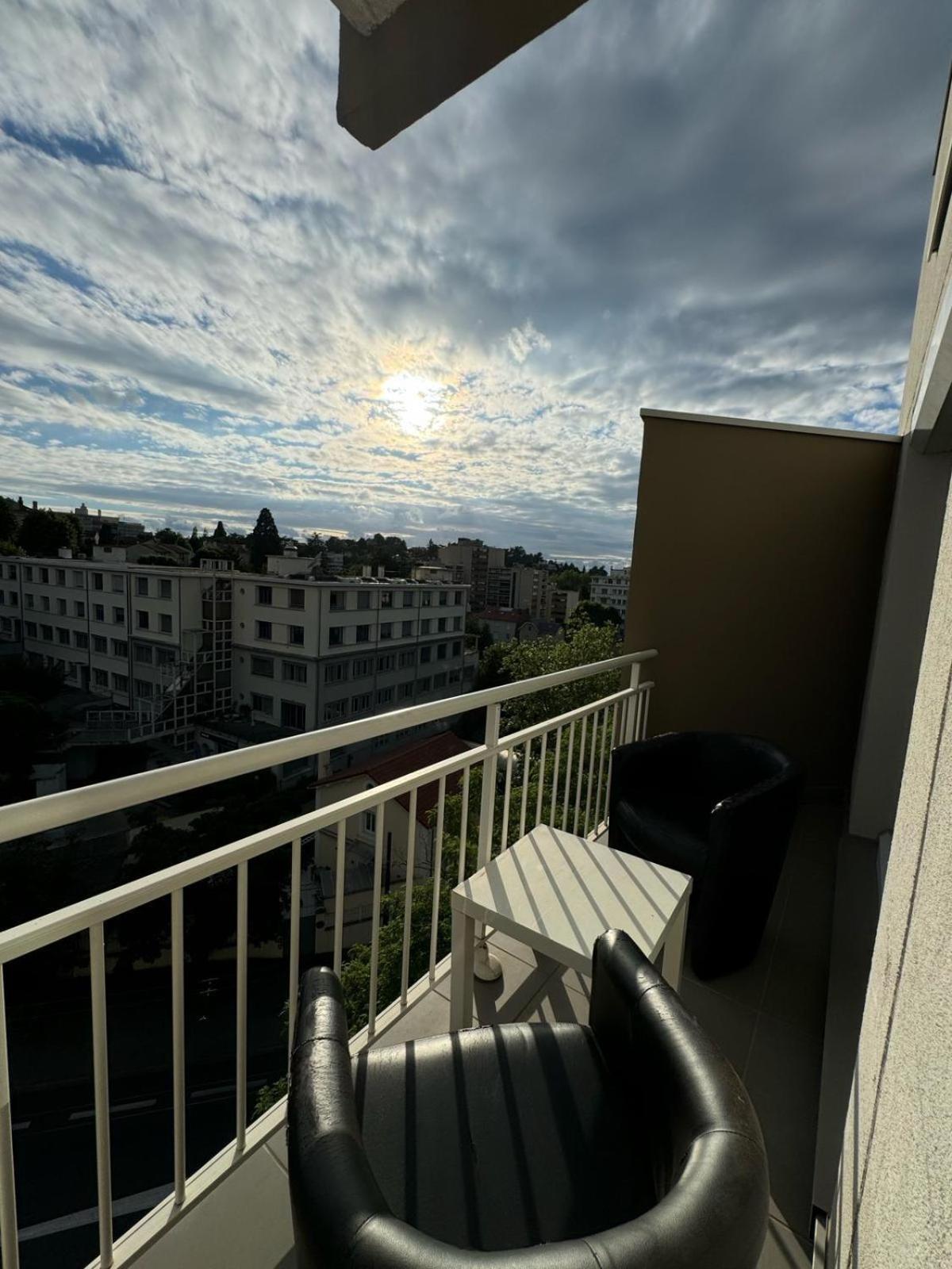 Appart' Hôtel Fauriel Saint-Etienne Parking privé balcon wifi, photo 26