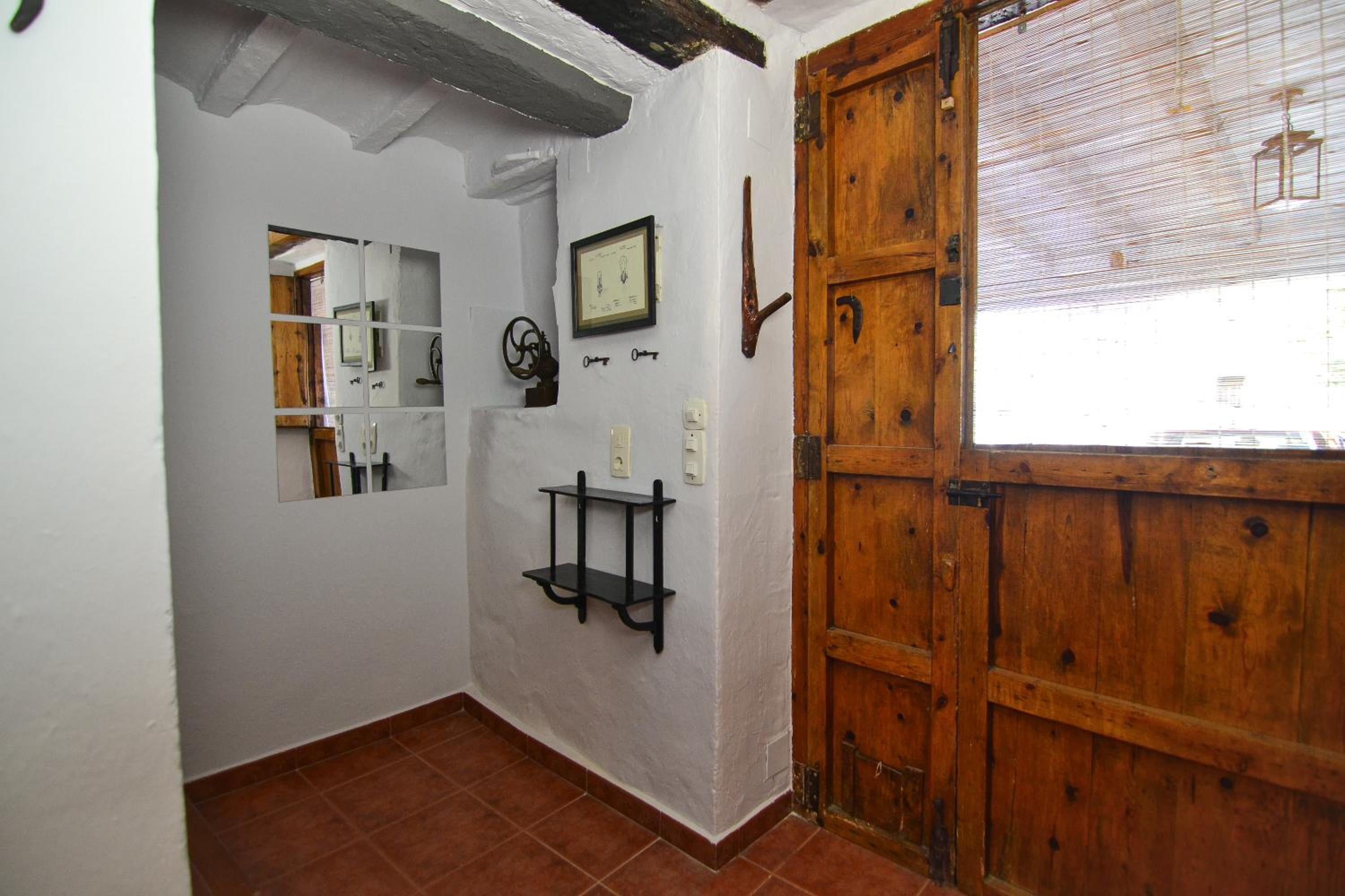 Photo 37