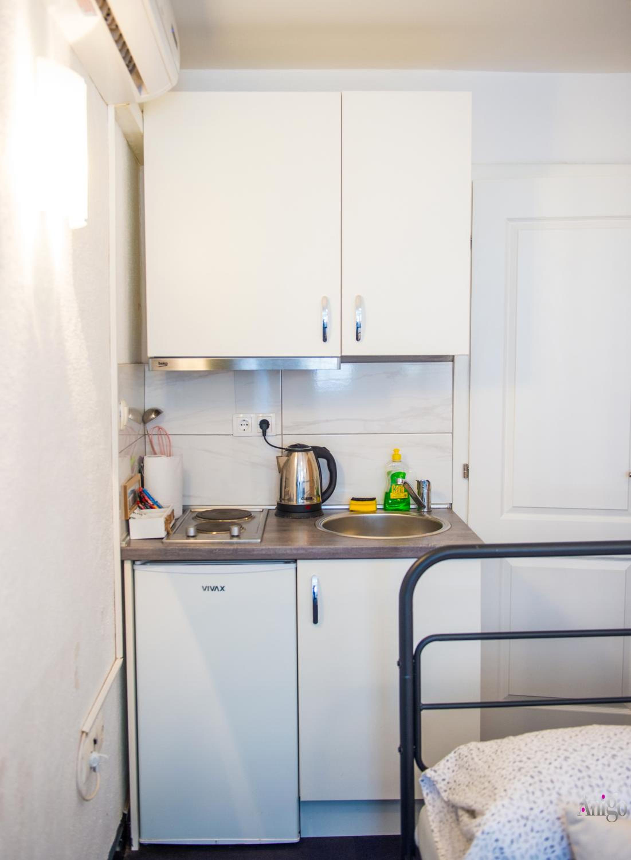 Studio Apartment Cozy Box