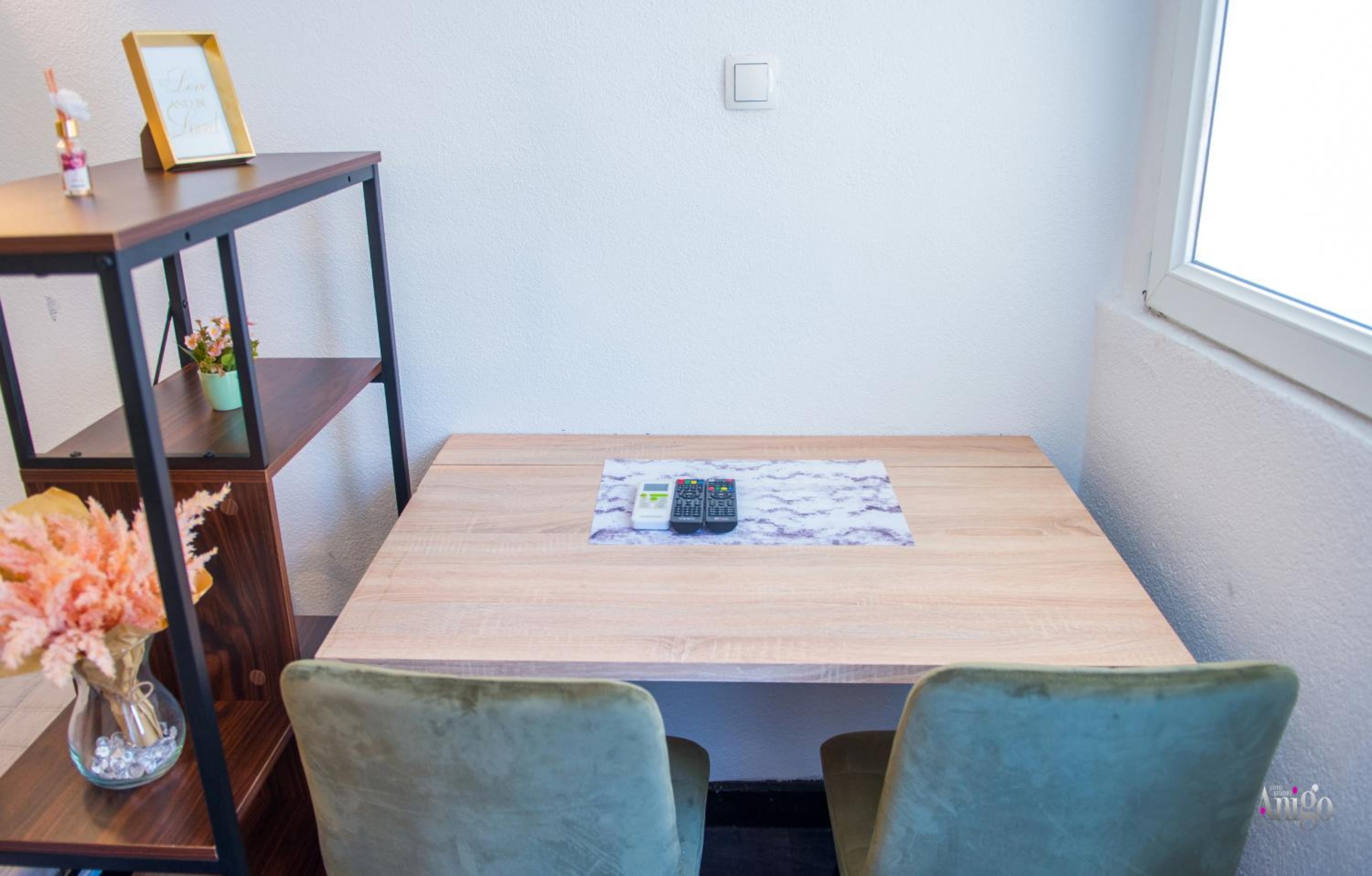 Studio Apartment Cozy Box
