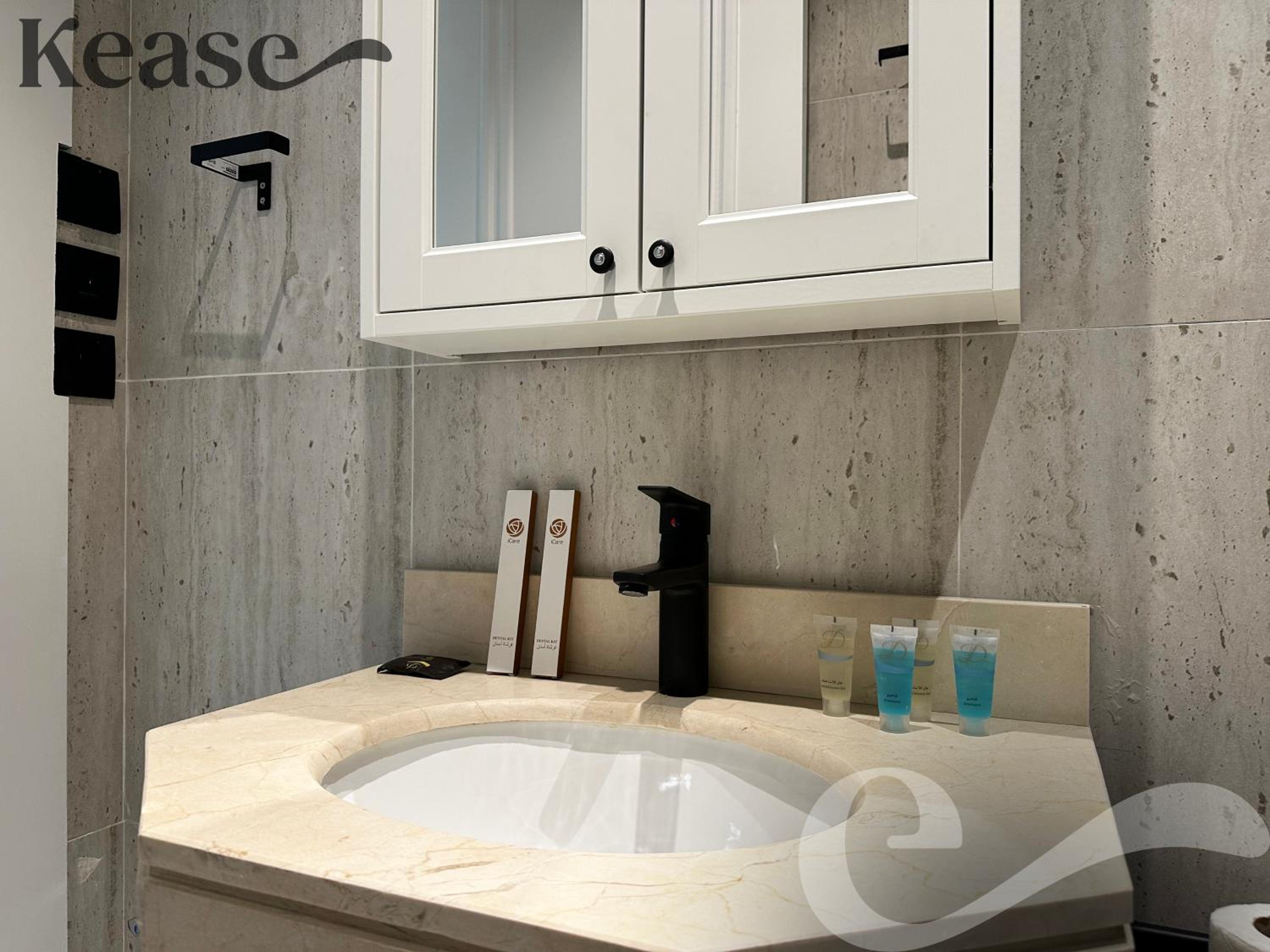 Kease Al Wahah K-2 Royal Touch AX68