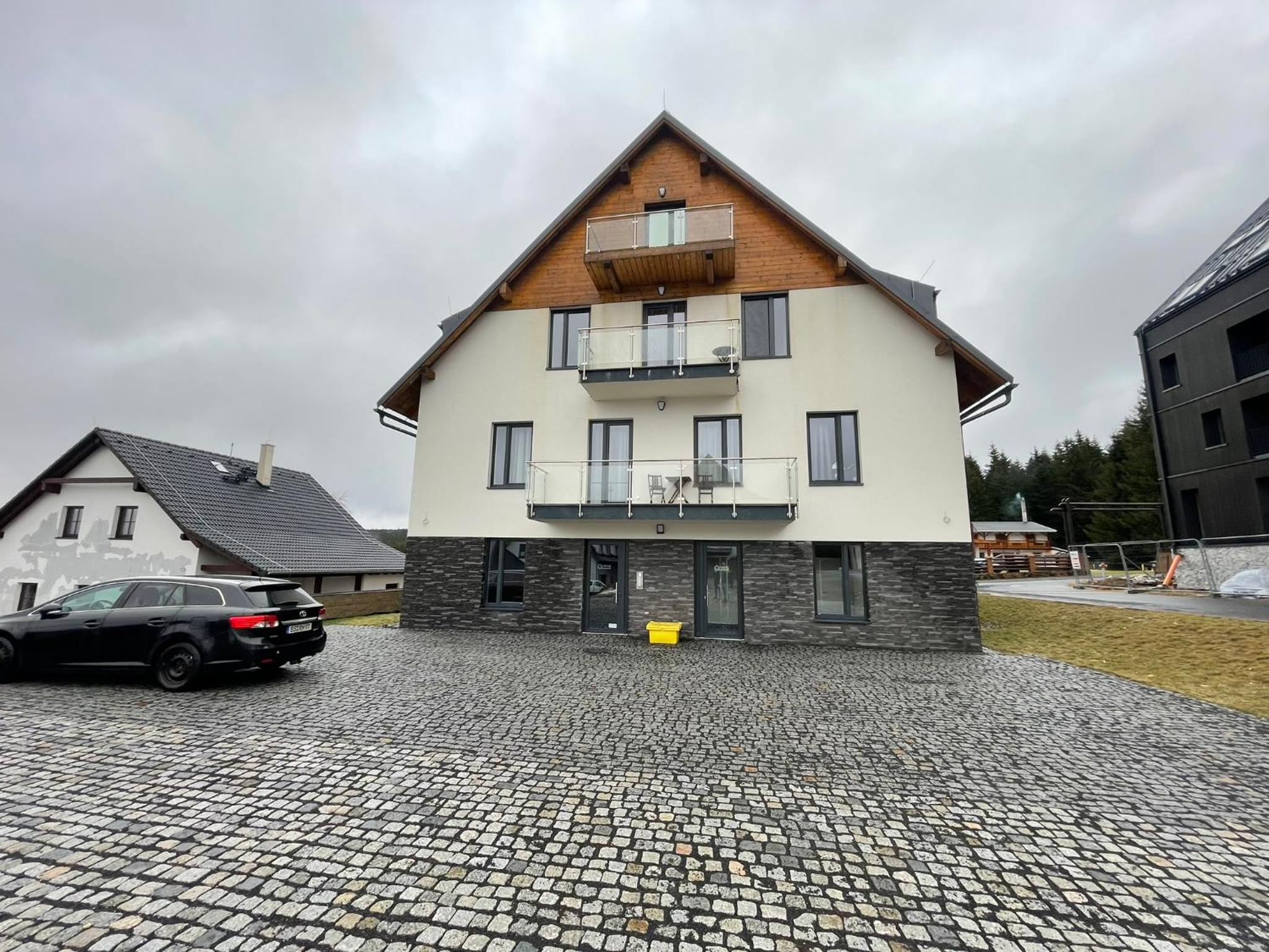 Apartman 7 Plesivec