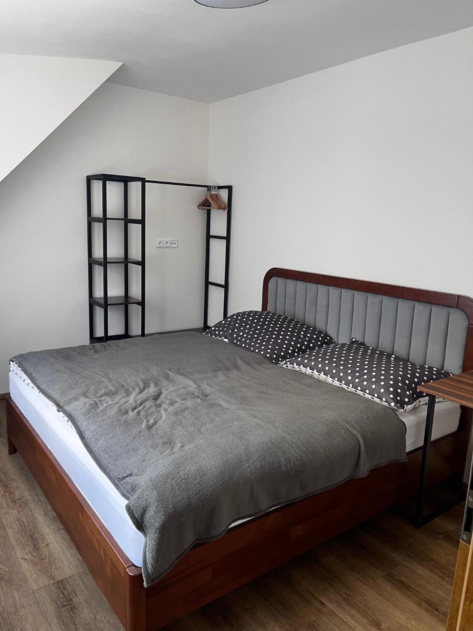 Apartman 7 Plesivec