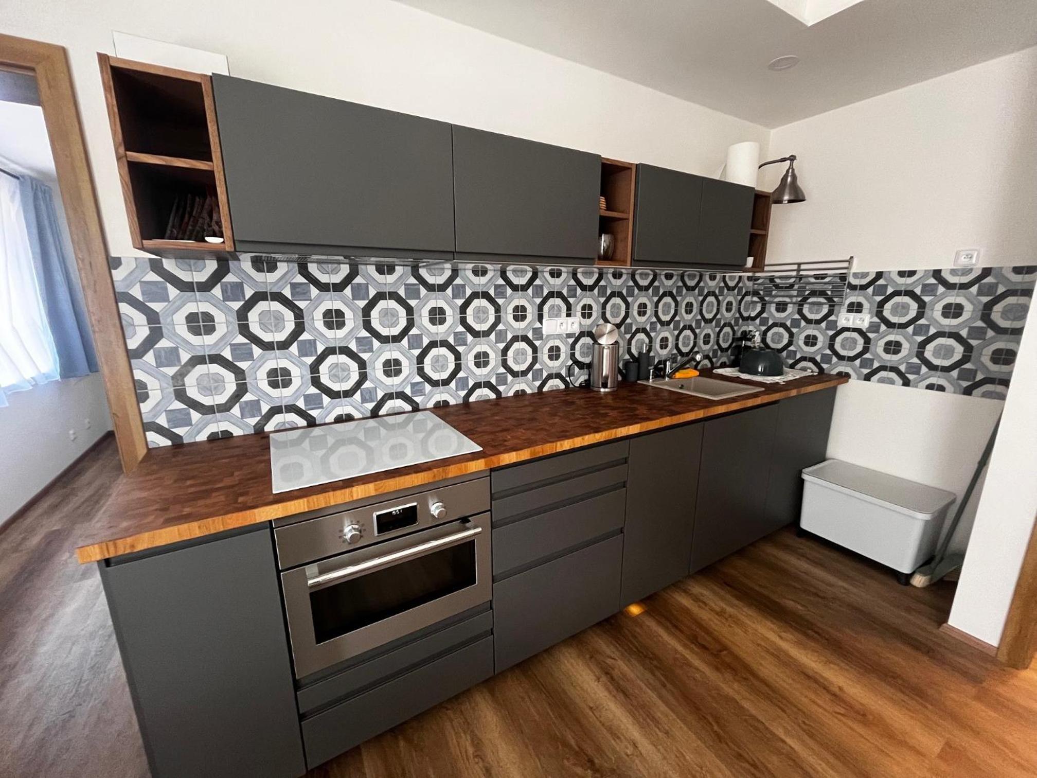 Apartman 7 Plesivec