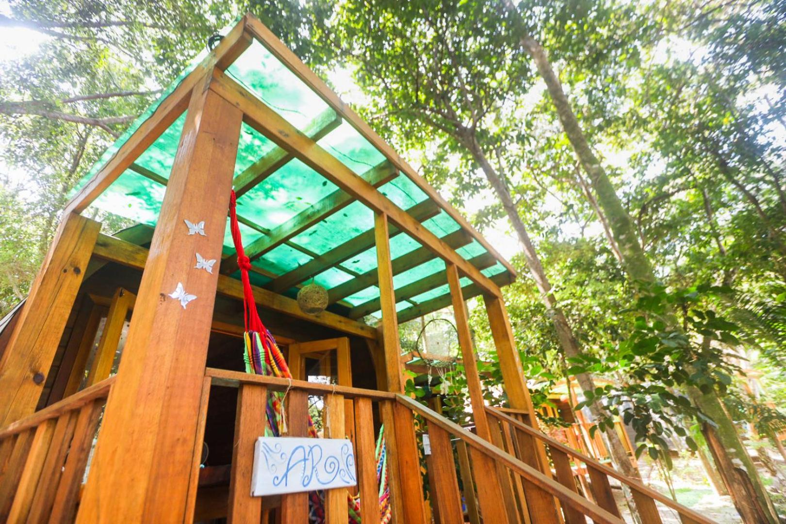 Alquimia Zen IGLUs de eucalipto na Reserva Aruá