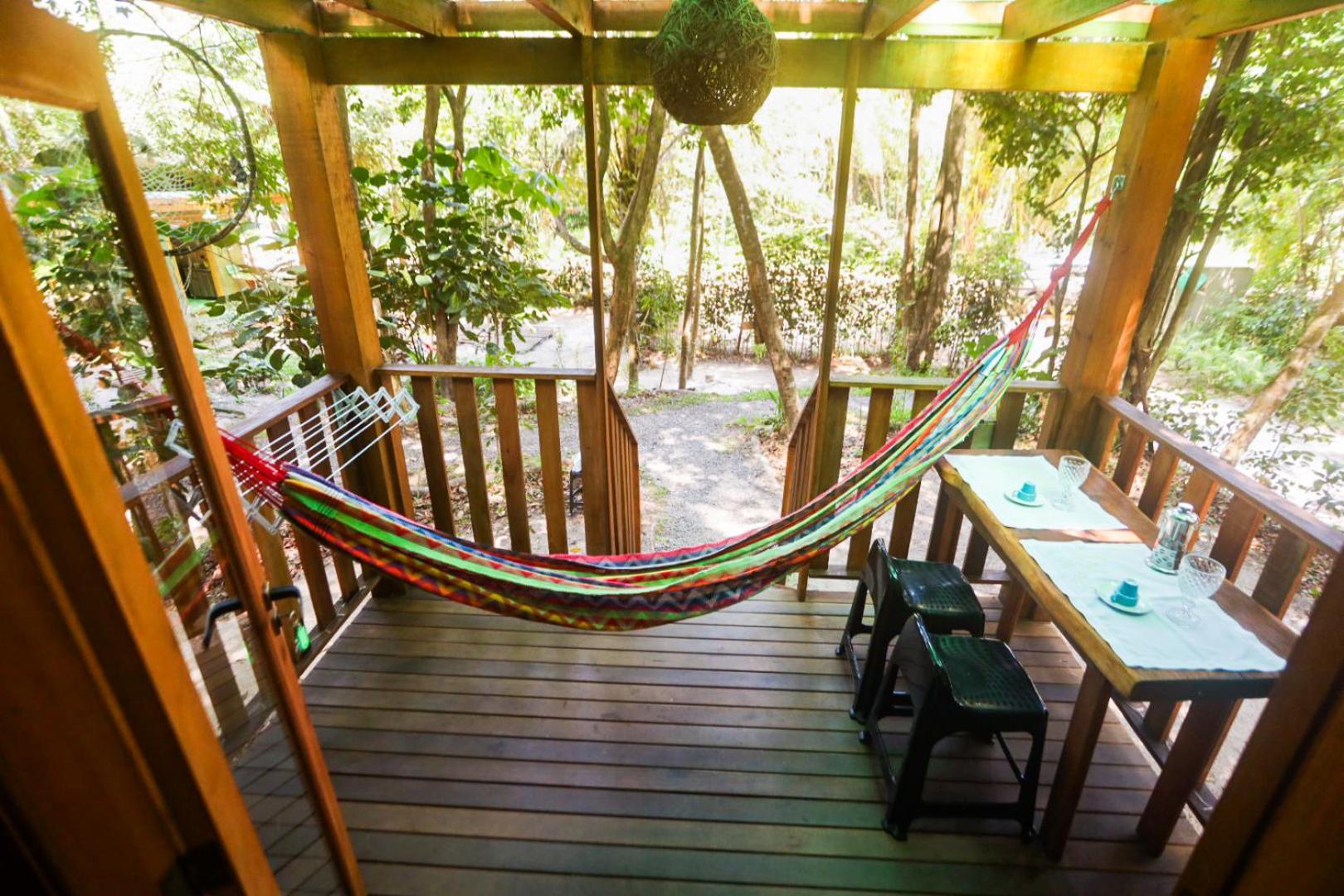 Alquimia Zen IGLUs de eucalipto na Reserva Aruá