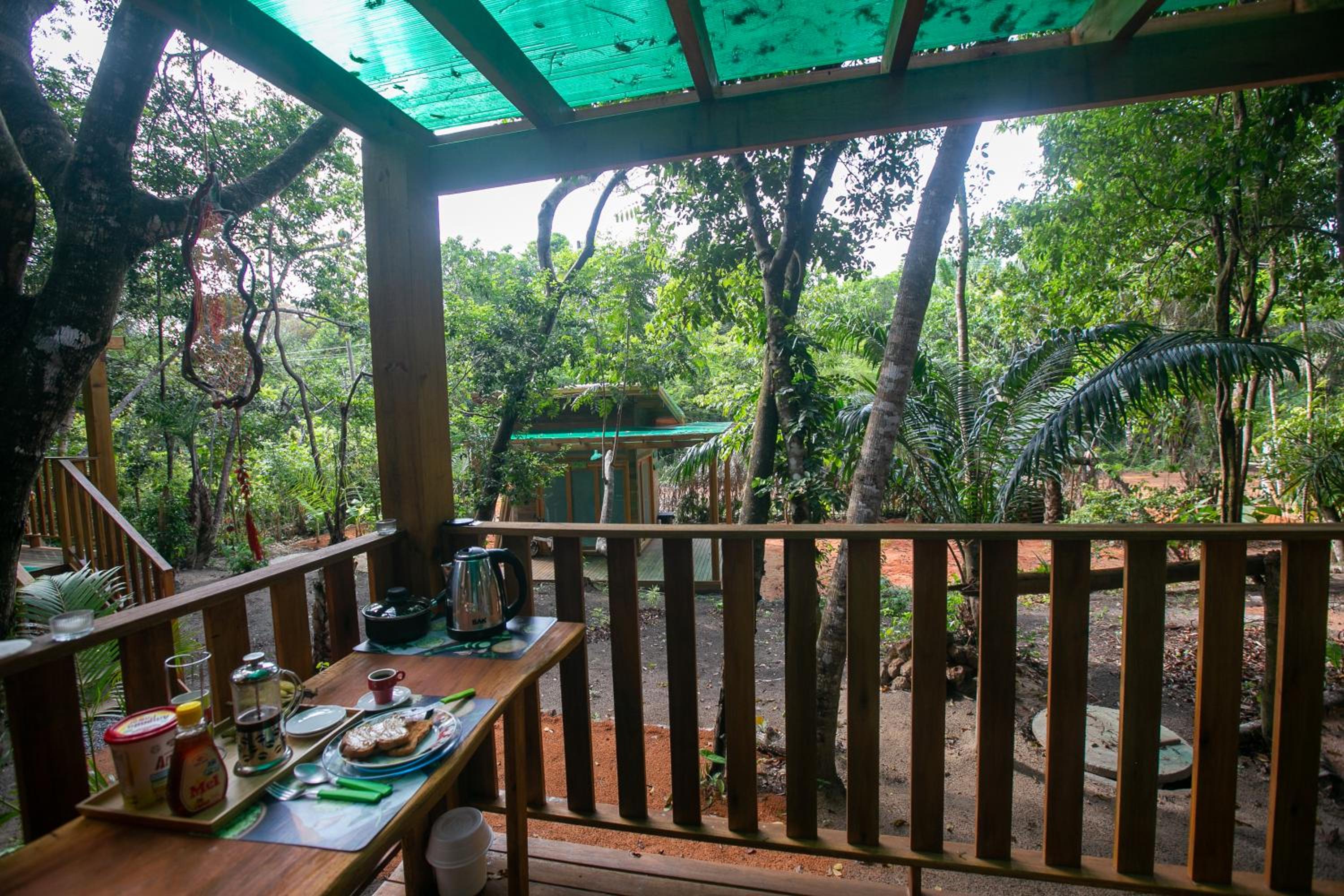 Alquimia Zen IGLUs de eucalipto na Reserva Aruá