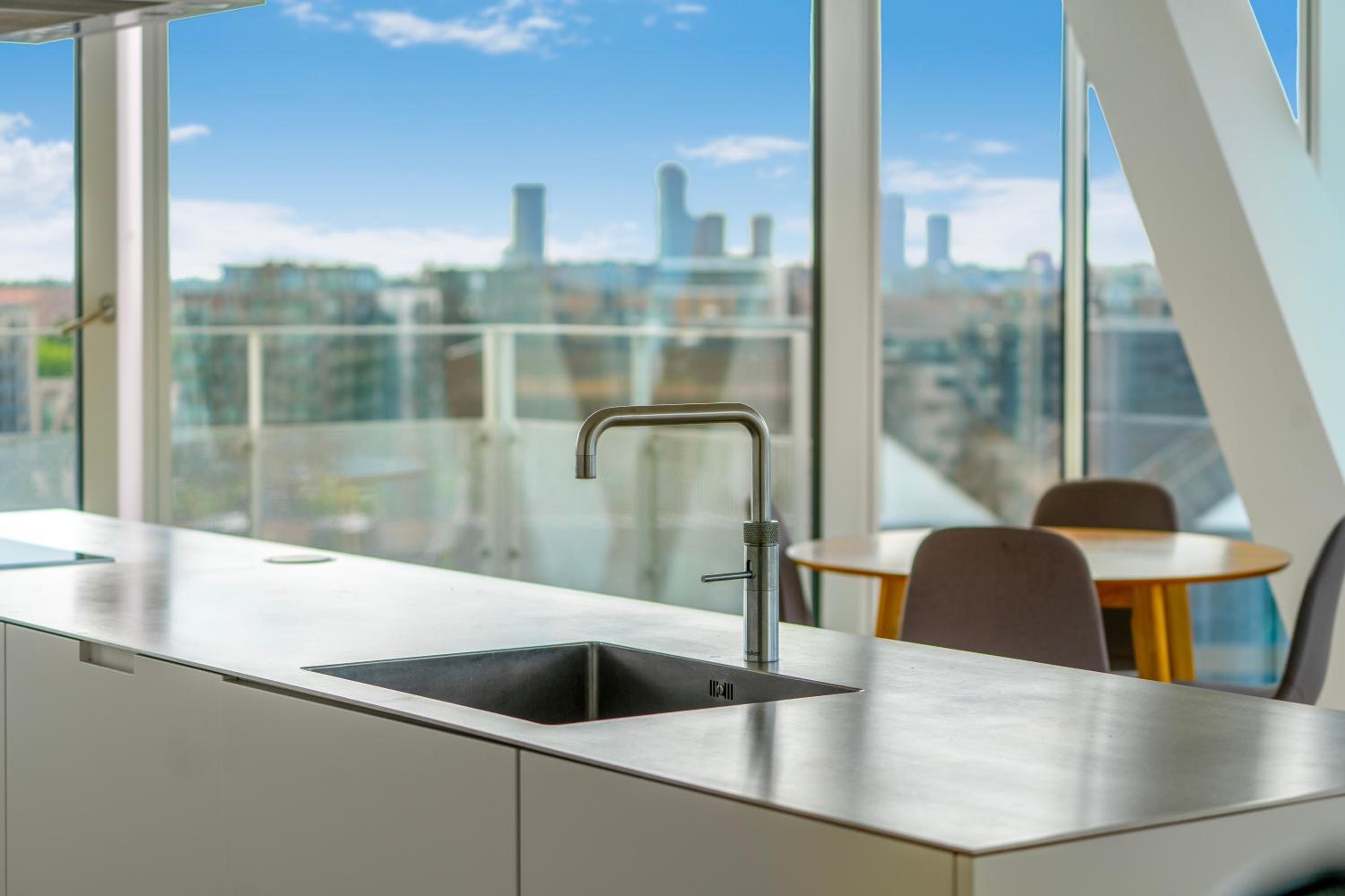 Luksuriøs 2BR Penthouse på Islands Brygge
