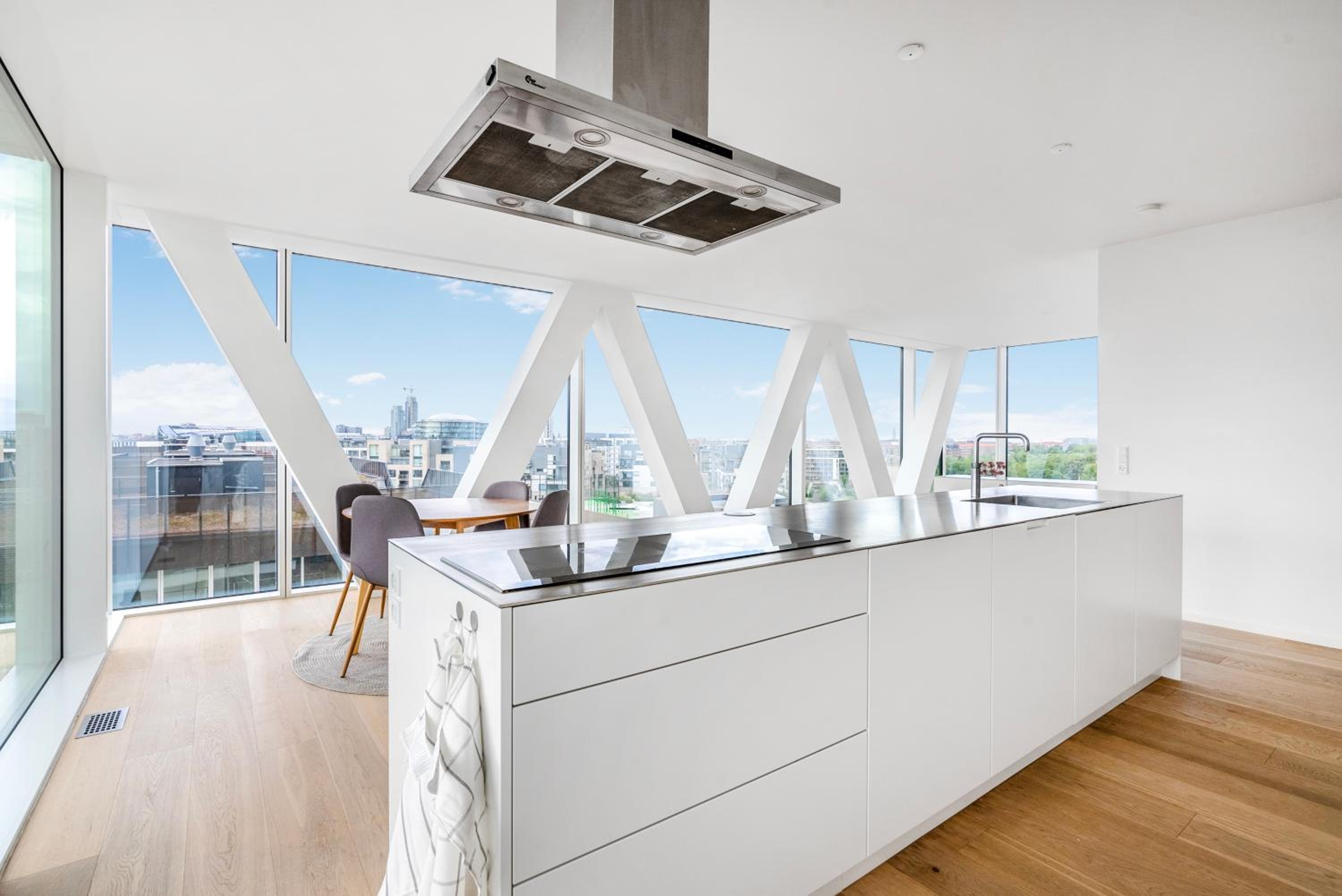 Luksuriøs 2BR Penthouse på Islands Brygge
