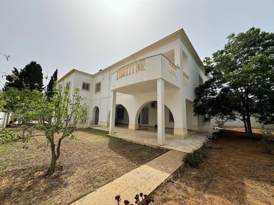 Villa Africa Jade 7 min walk to the beach view 4