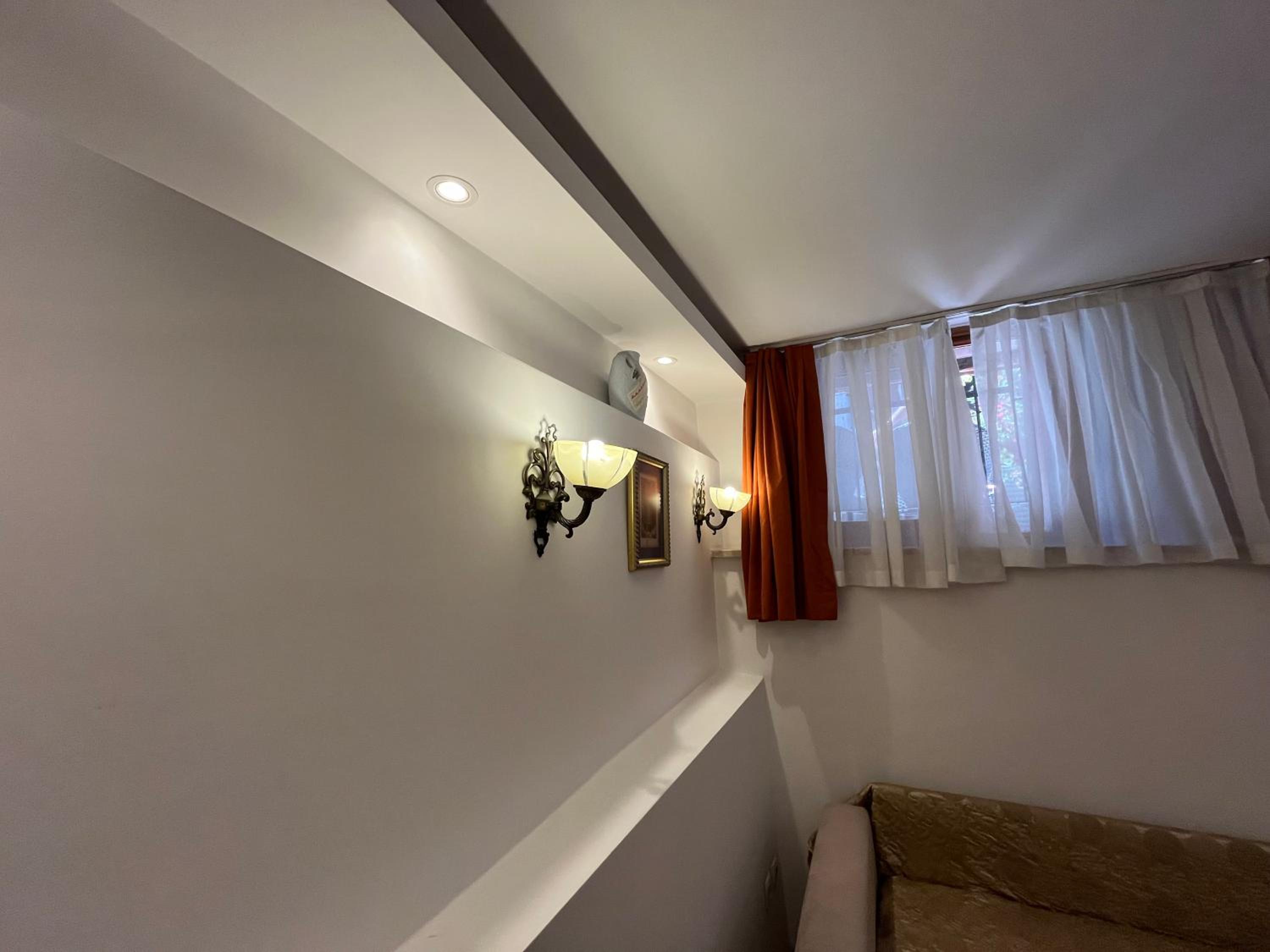 Le Safran Suite Hotel - Image 75