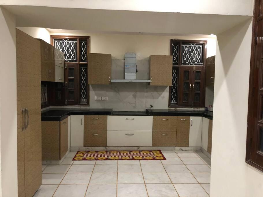 Spacious 5 Bedroom Park Facing House view 3