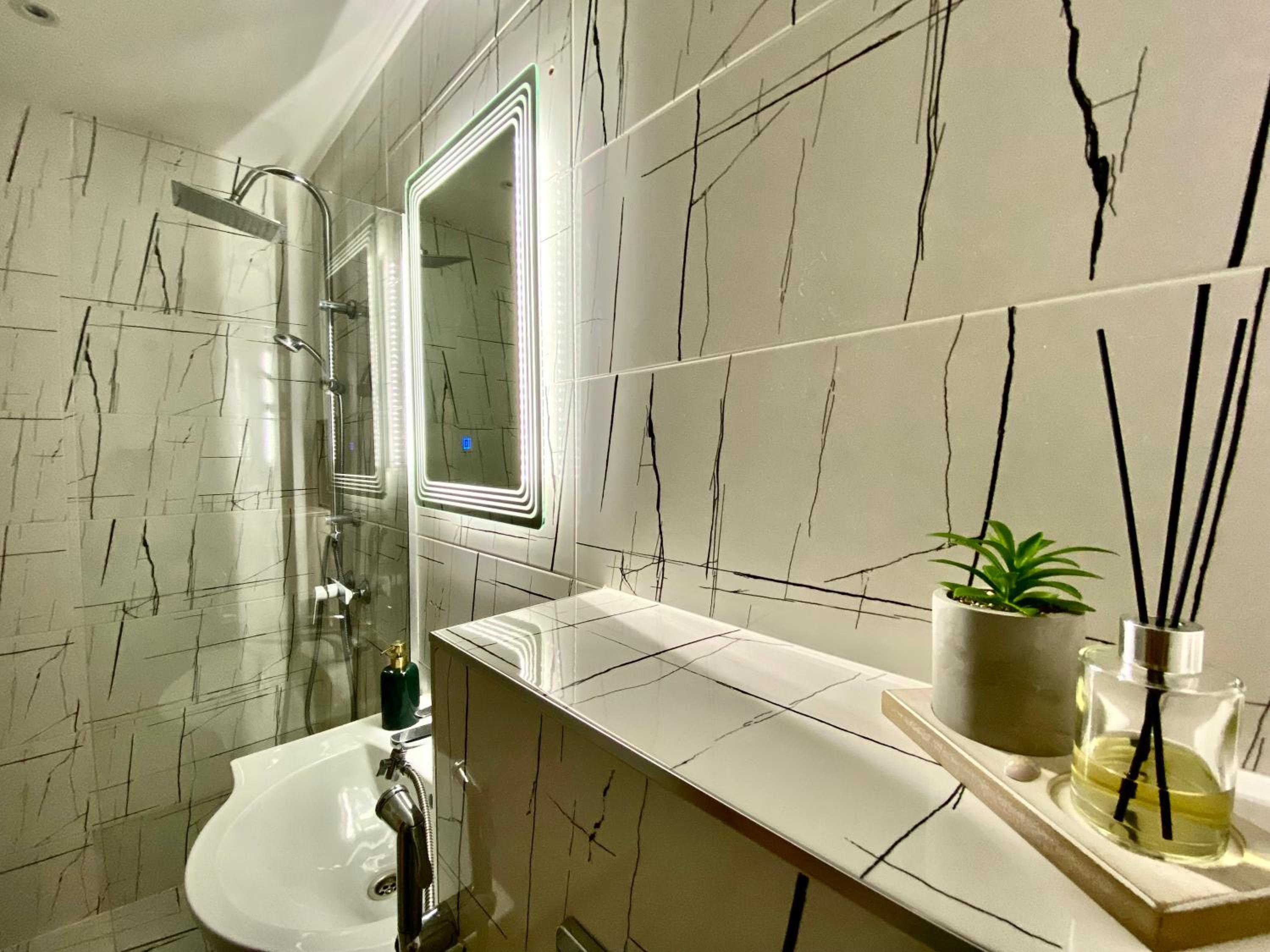 AVRORA SUITE