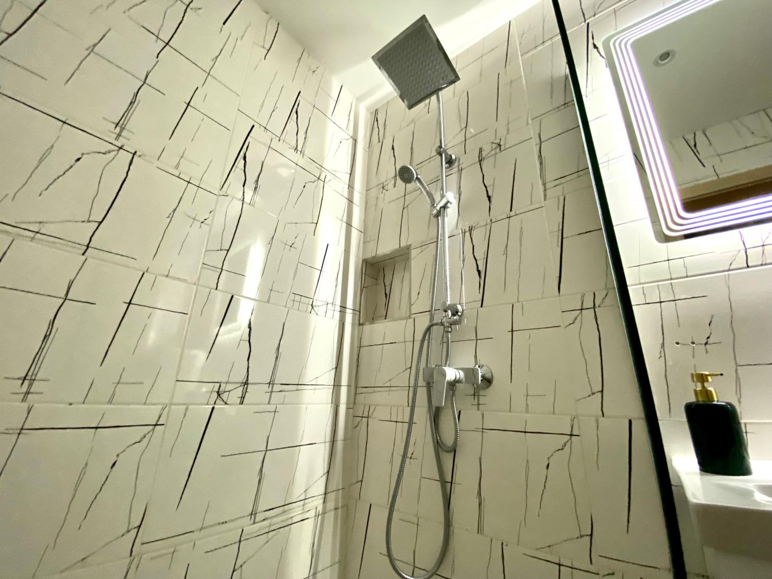 AVRORA SUITE
