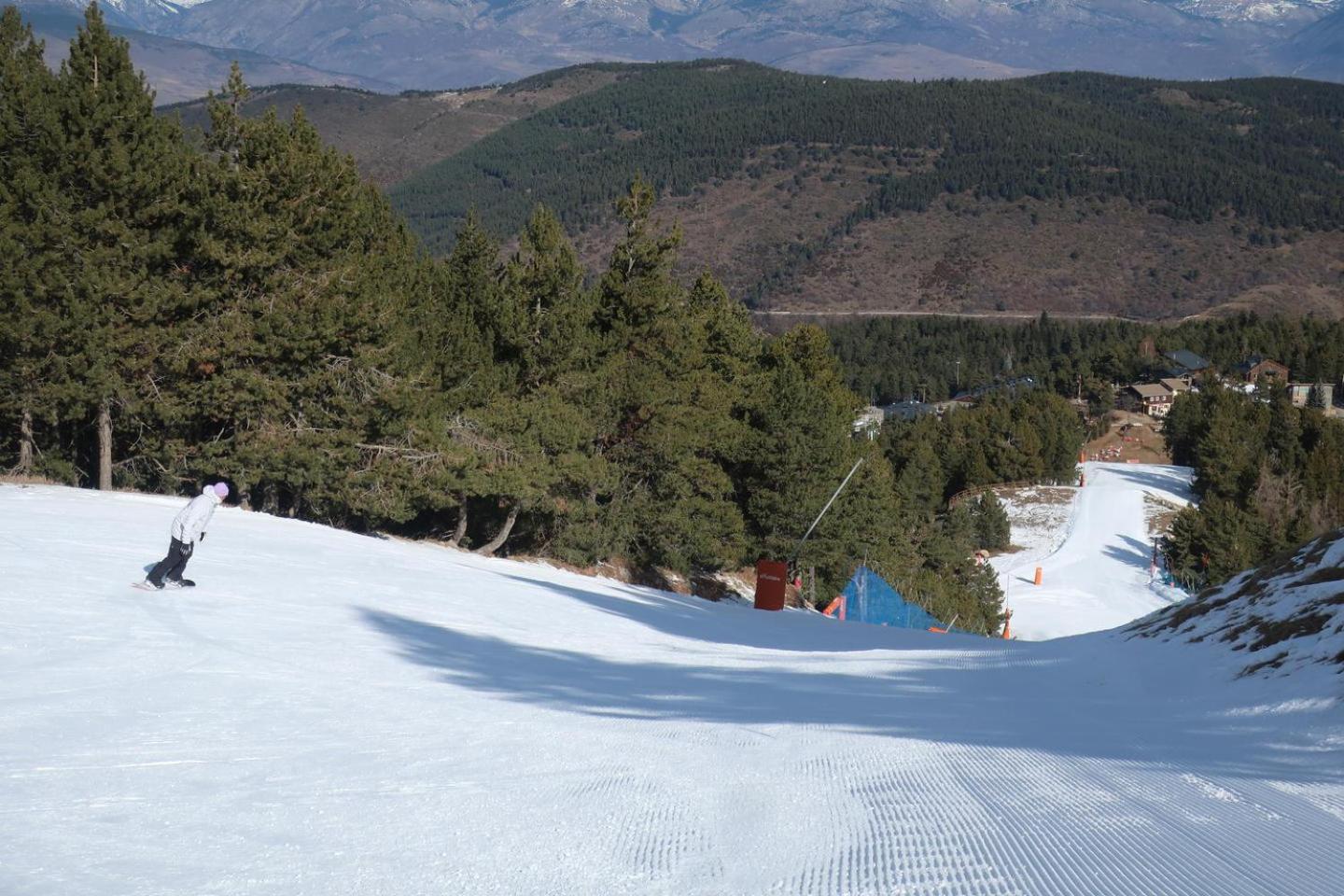 Apartamento PinosPenthouse pie de pistas La Molina