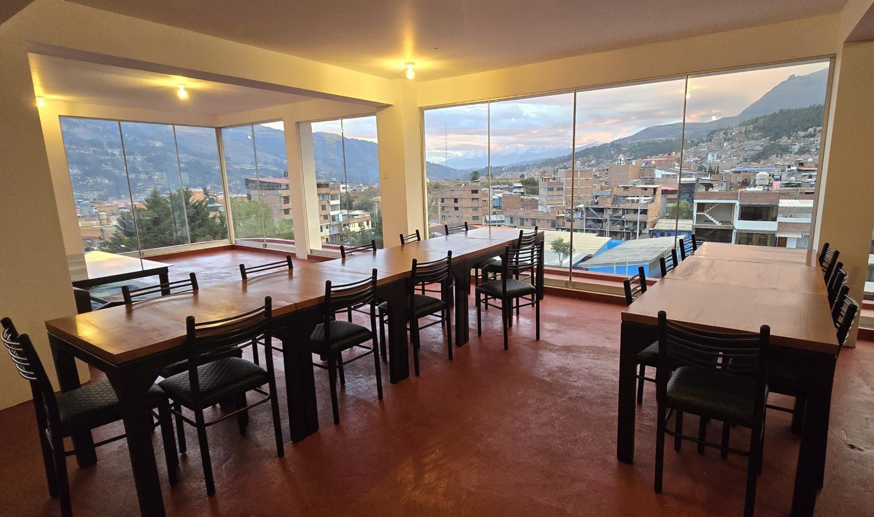 Huaraz Essences Hotel