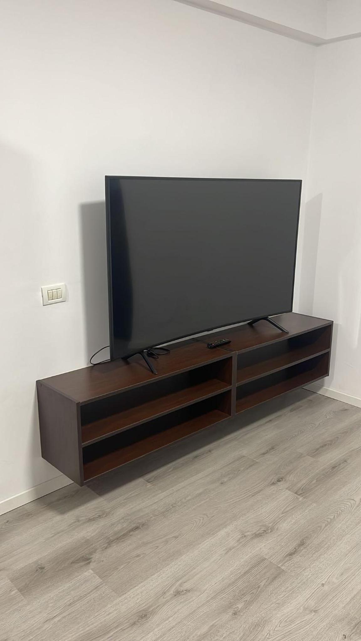 Alexander Home