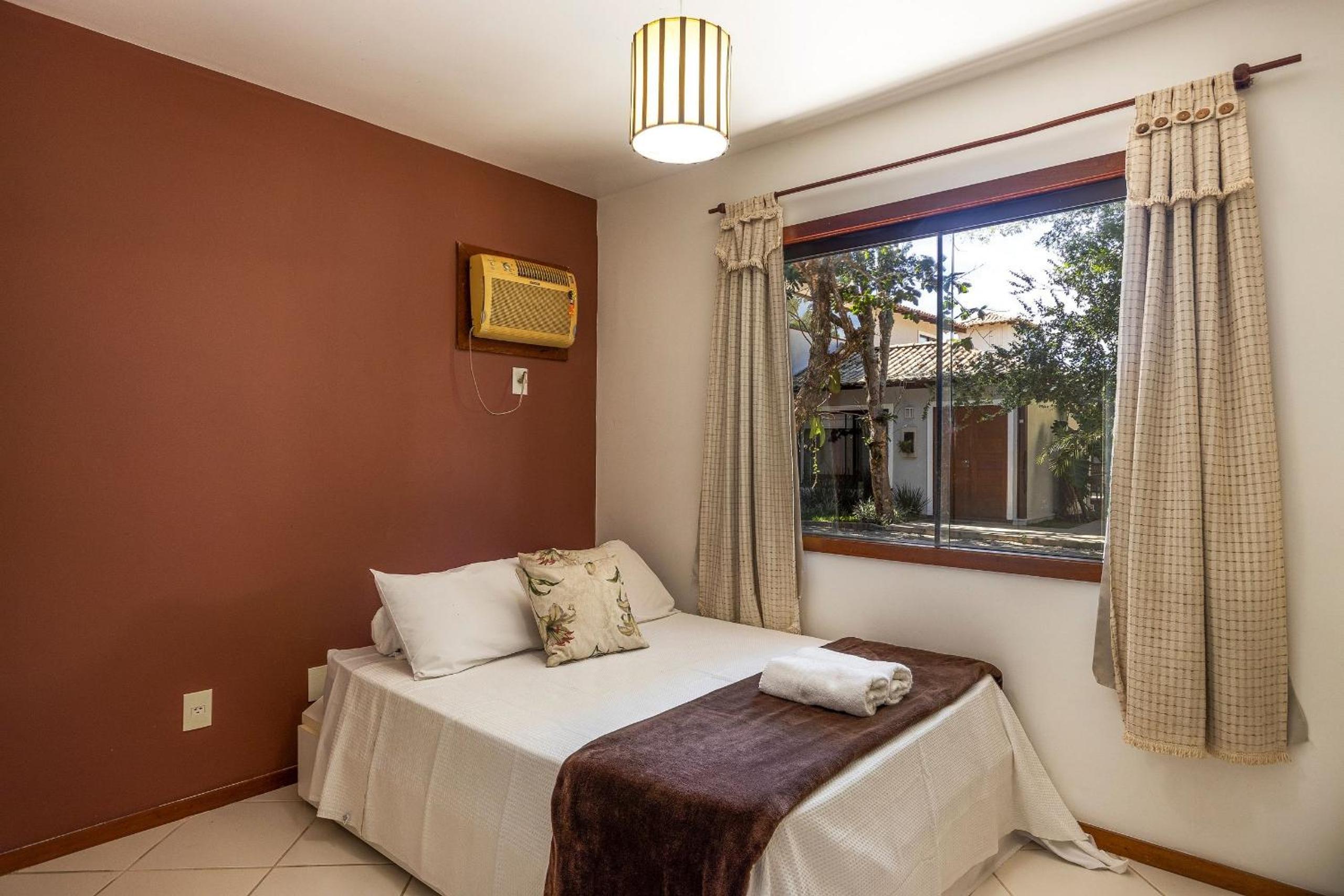 BZ12 Pertinho da praia! Casa completa 4 suites