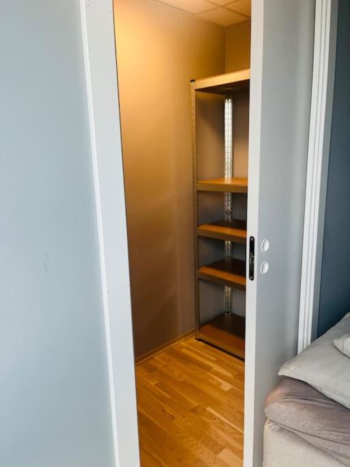 City Center 7th Floor Apartement with Beautiful View 2 bedroom Free parking