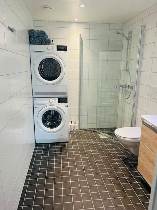 City Center 7th Floor Apartement with Beautiful View 2 bedroom Free parking