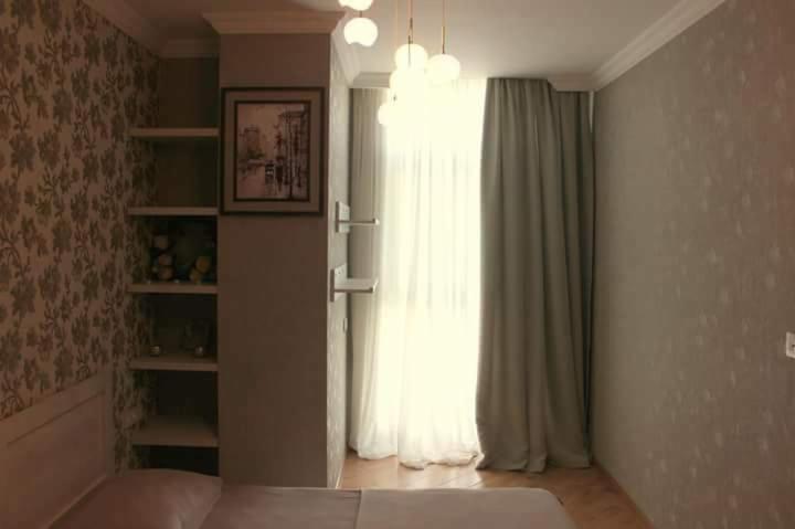 Orbi taueri 2 room view 4